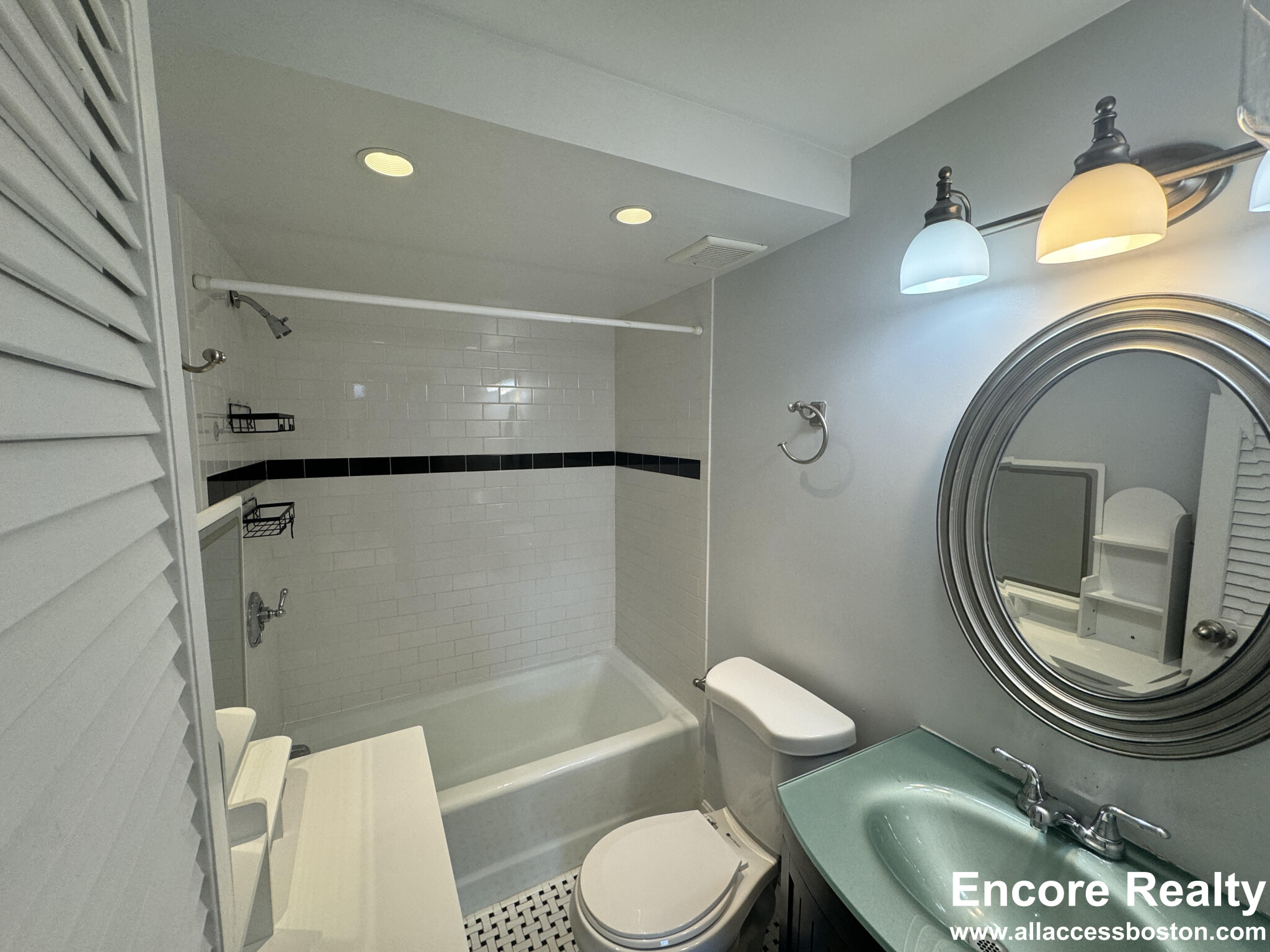 113 Beacon St, Back Bay