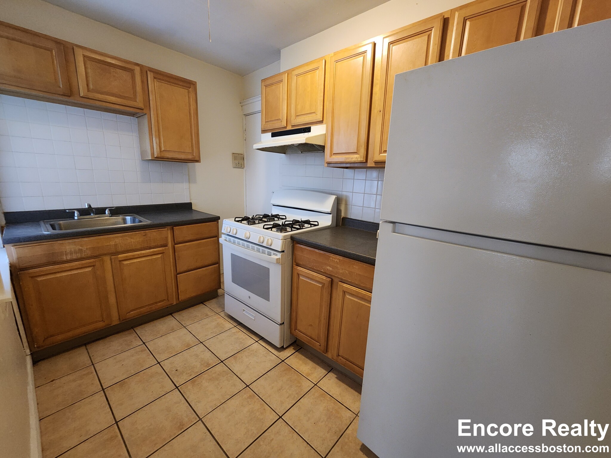 248 Kelton St, Allston