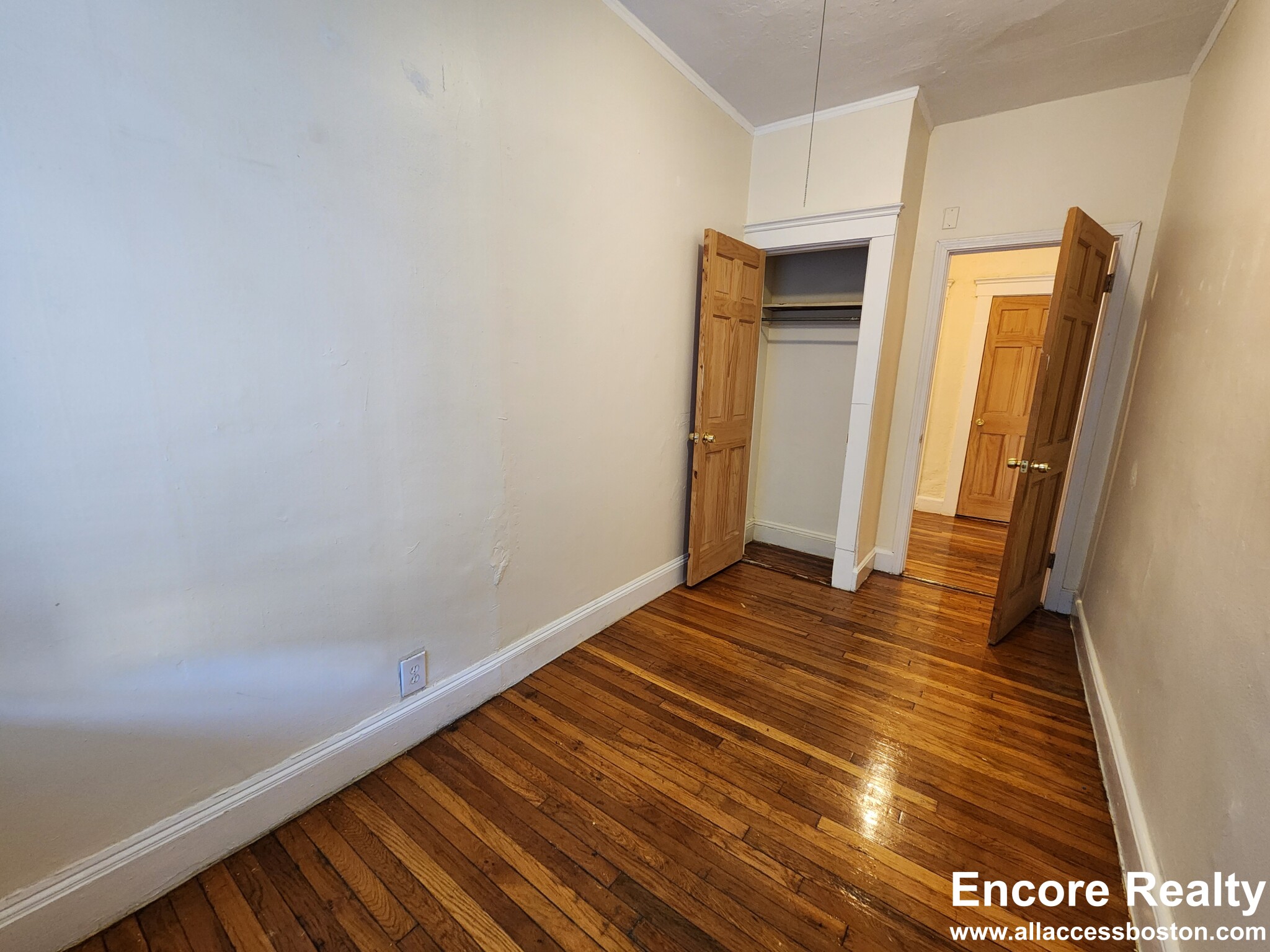 248 Kelton St, Allston