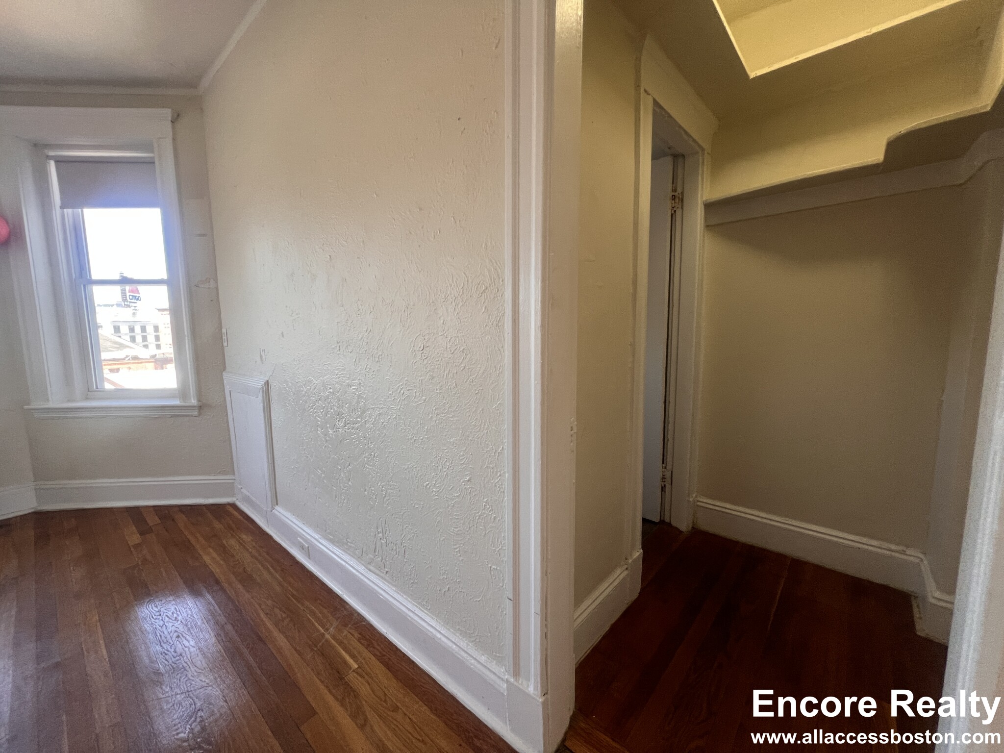 1167 Boylston St, Fenway