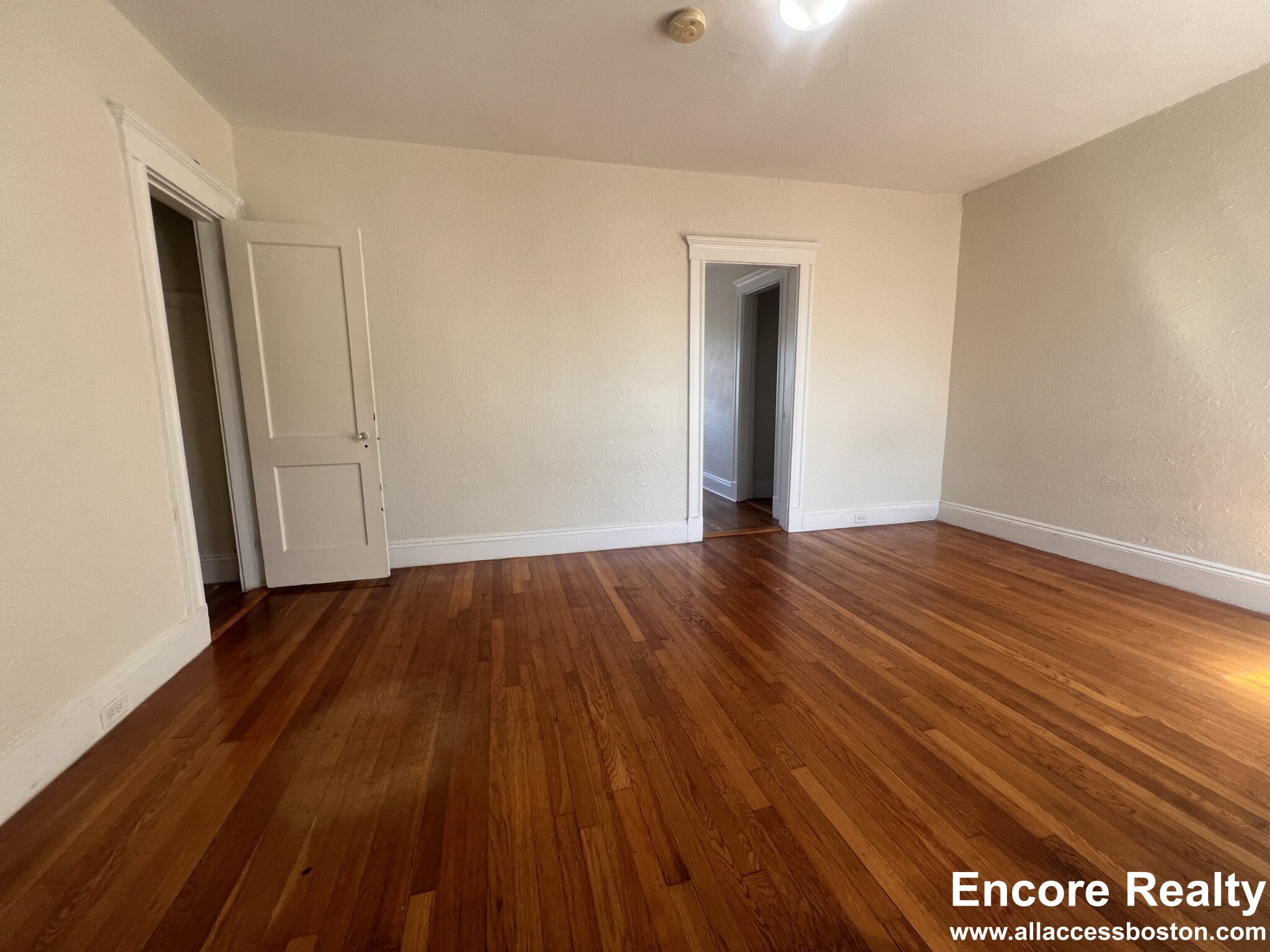 1167 Boylston St, Fenway