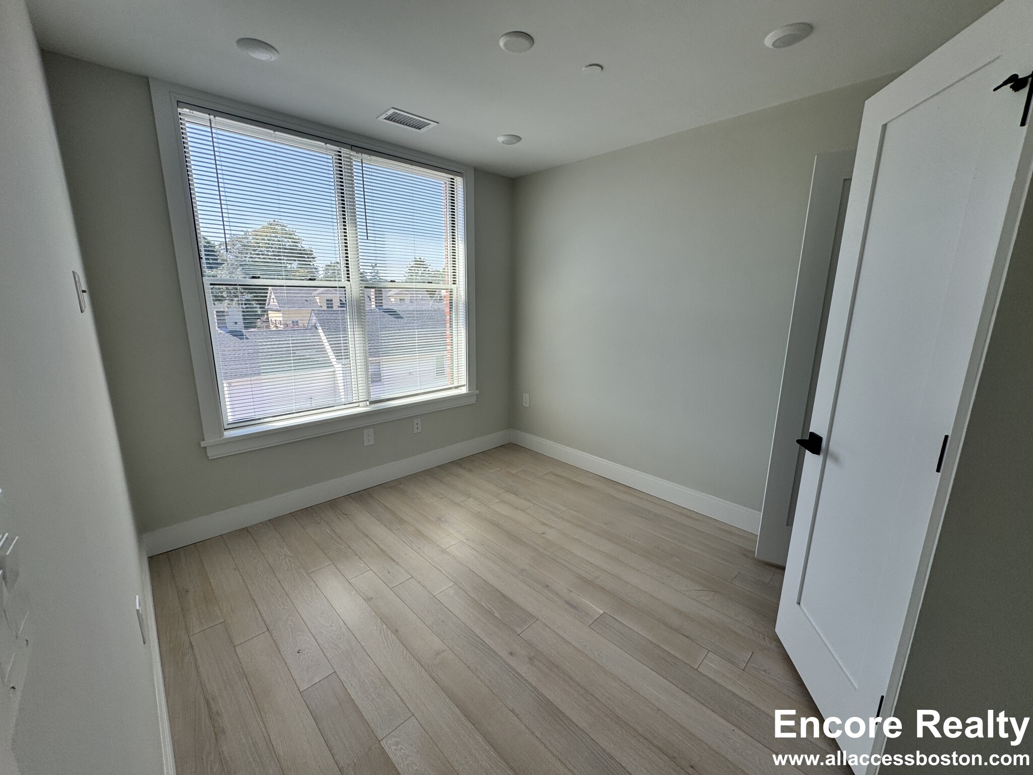 197 Green St, Jamaica Plain