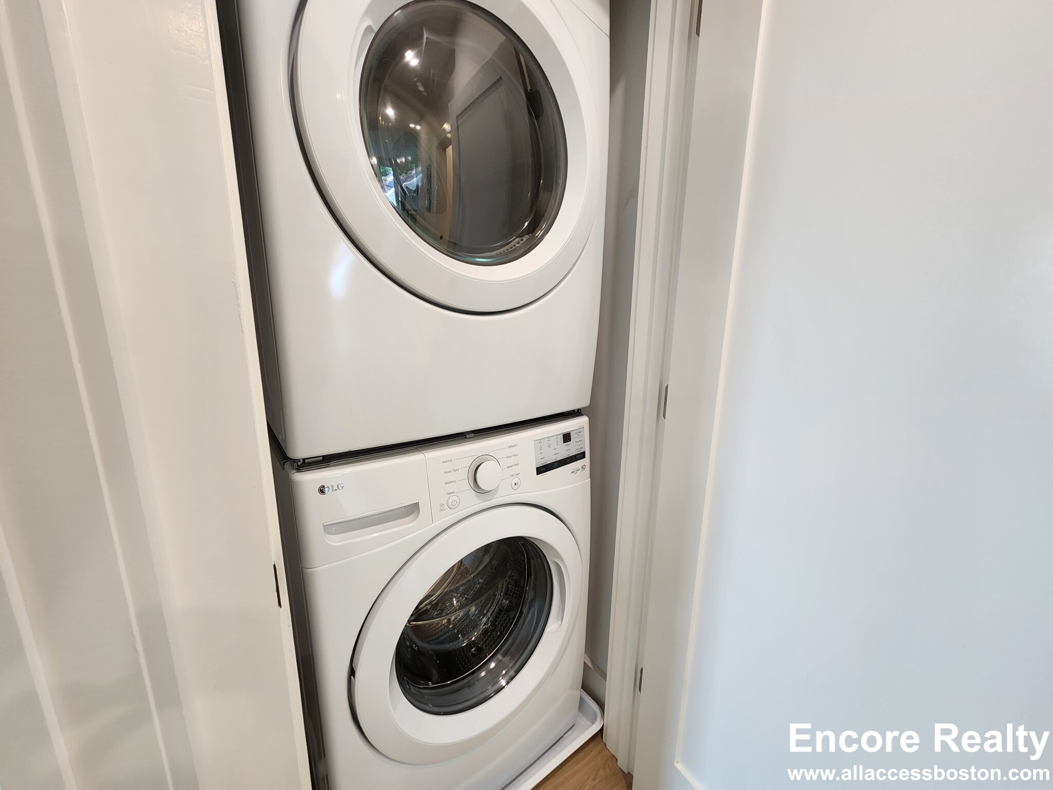 69 Bailey St, Dorchester