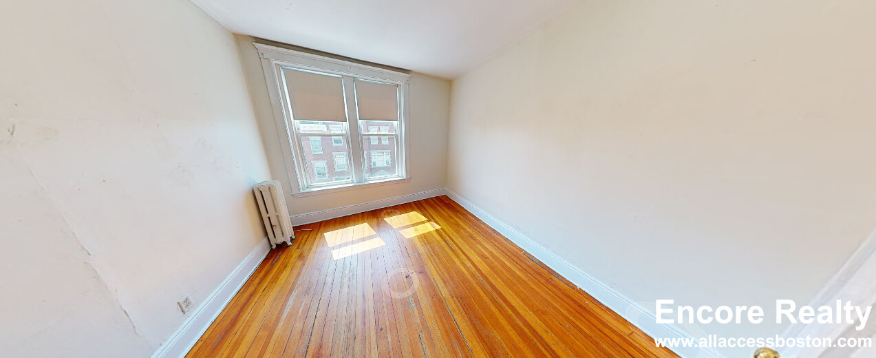 19 Mount Hood Rd, Brighton