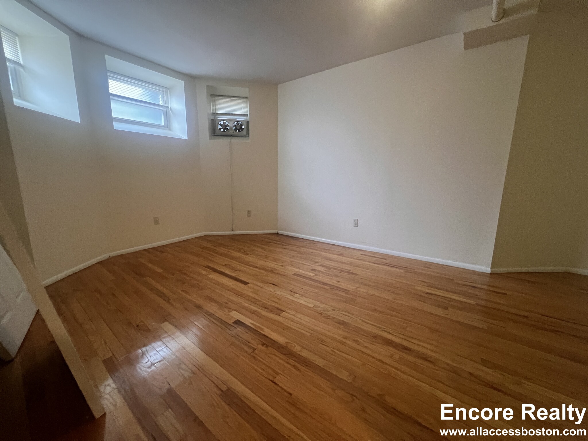 45 Inman St, Mid-Cambridge