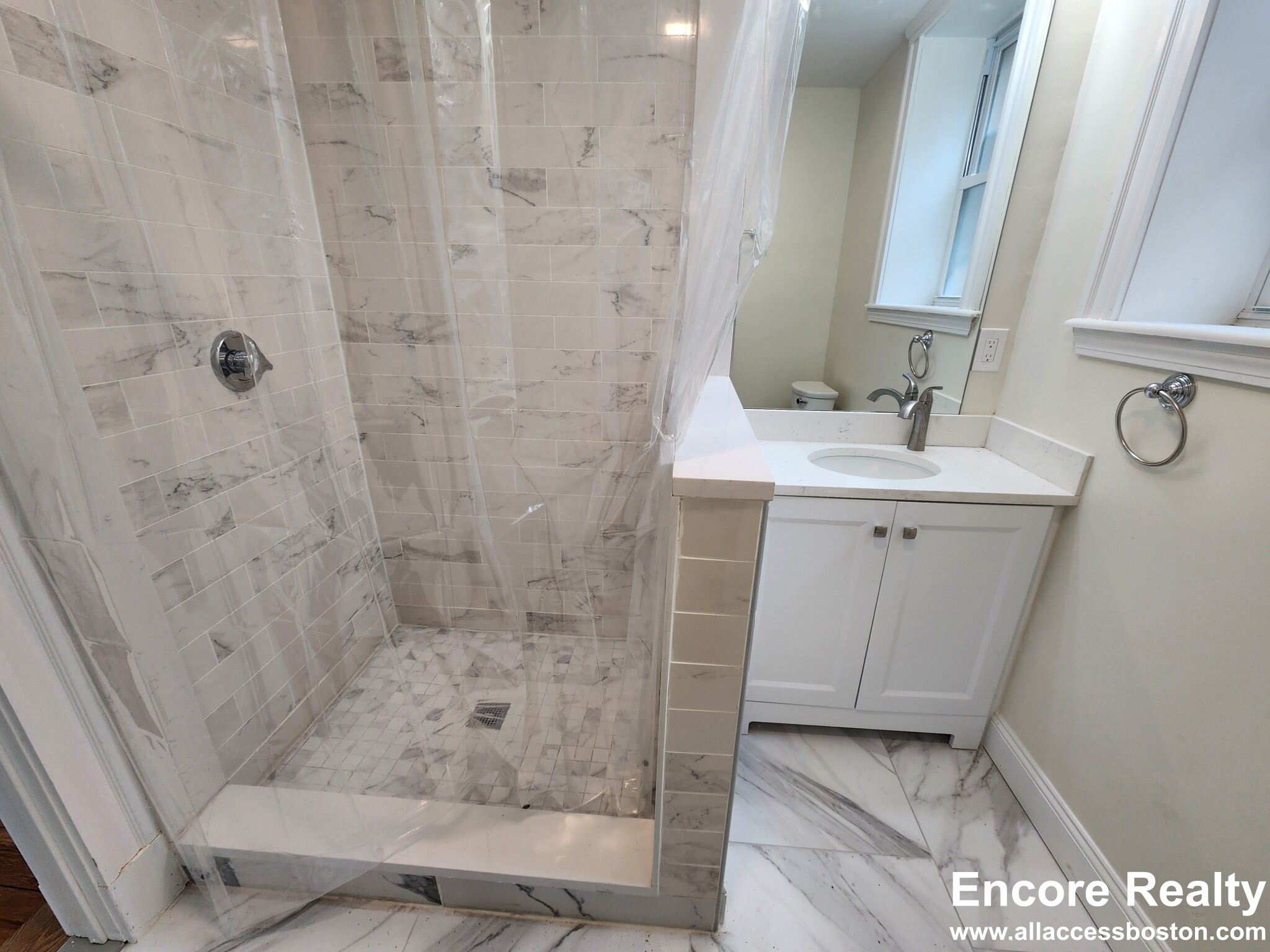 11 James St, North Brookline