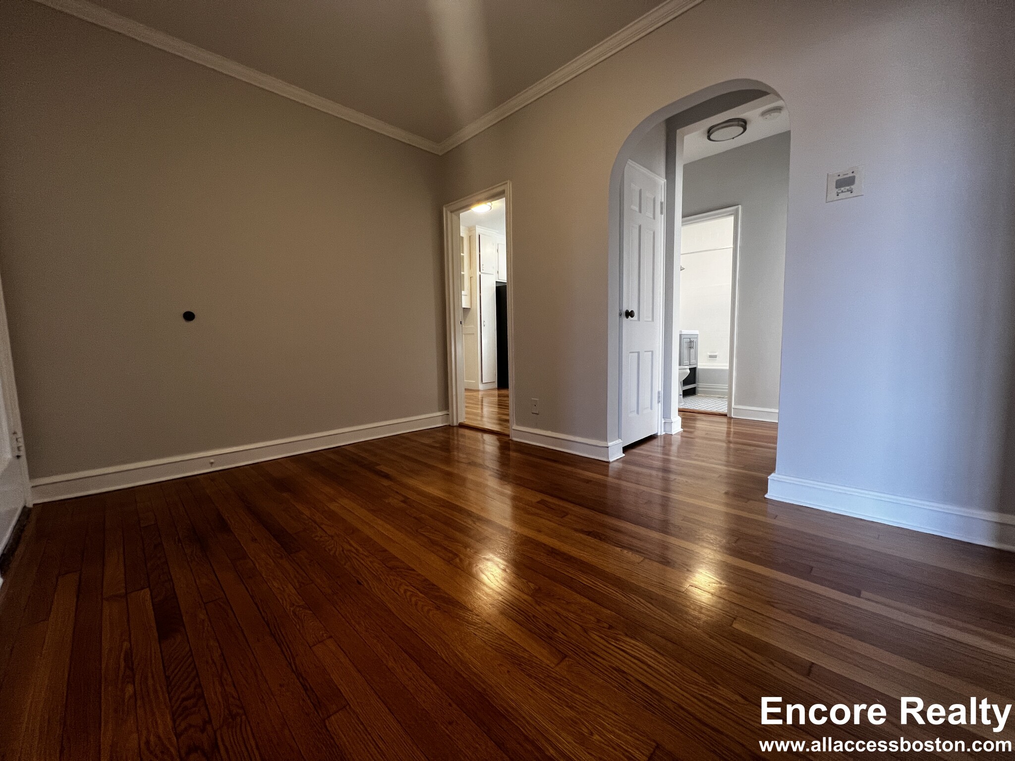 91 Longwood Ave, Coolidge Corner