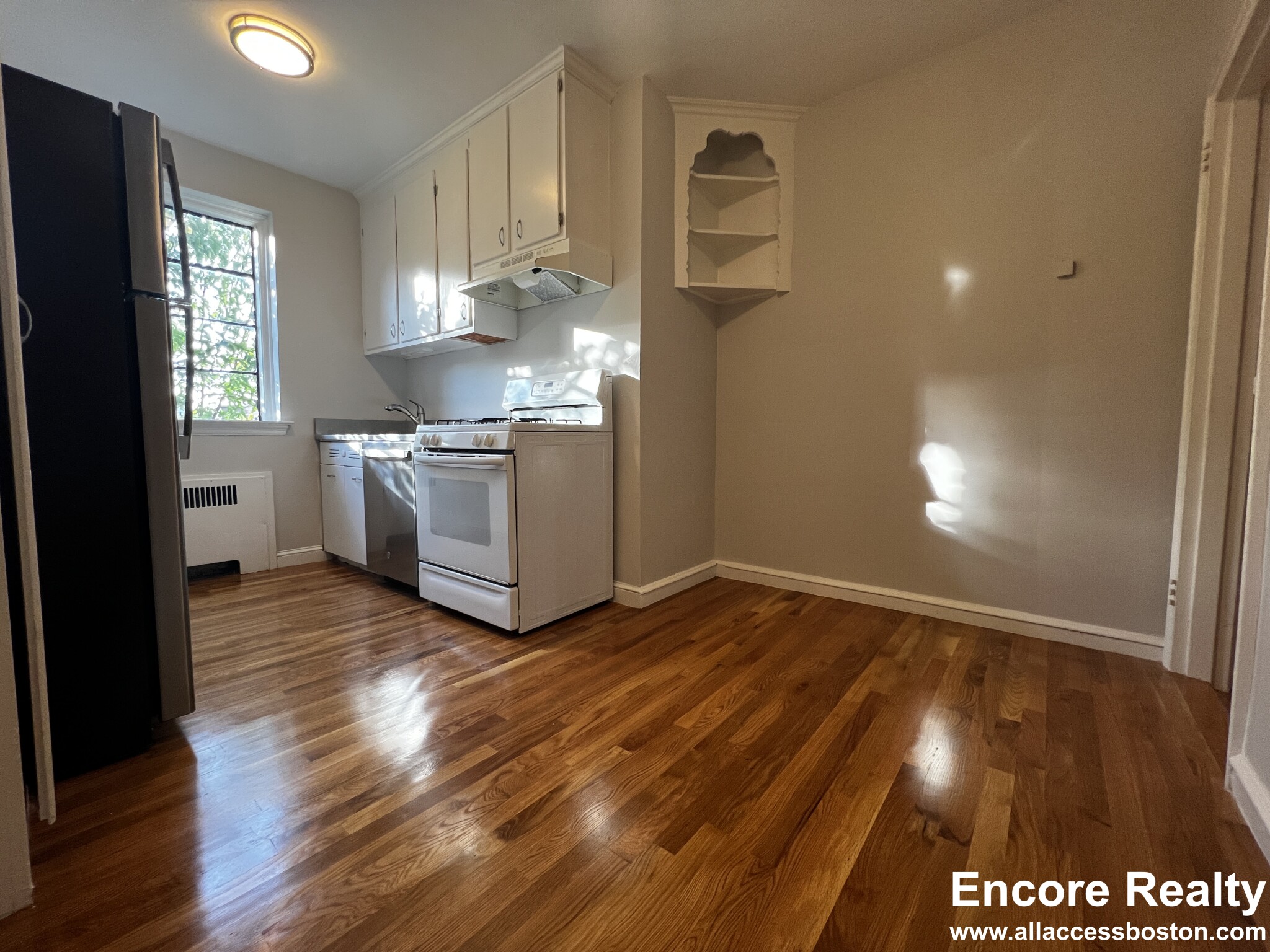 91 Longwood Ave, Coolidge Corner