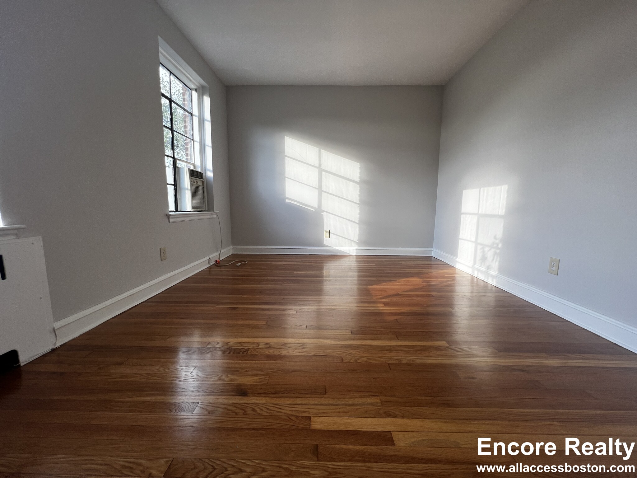 91 Longwood Ave, Coolidge Corner