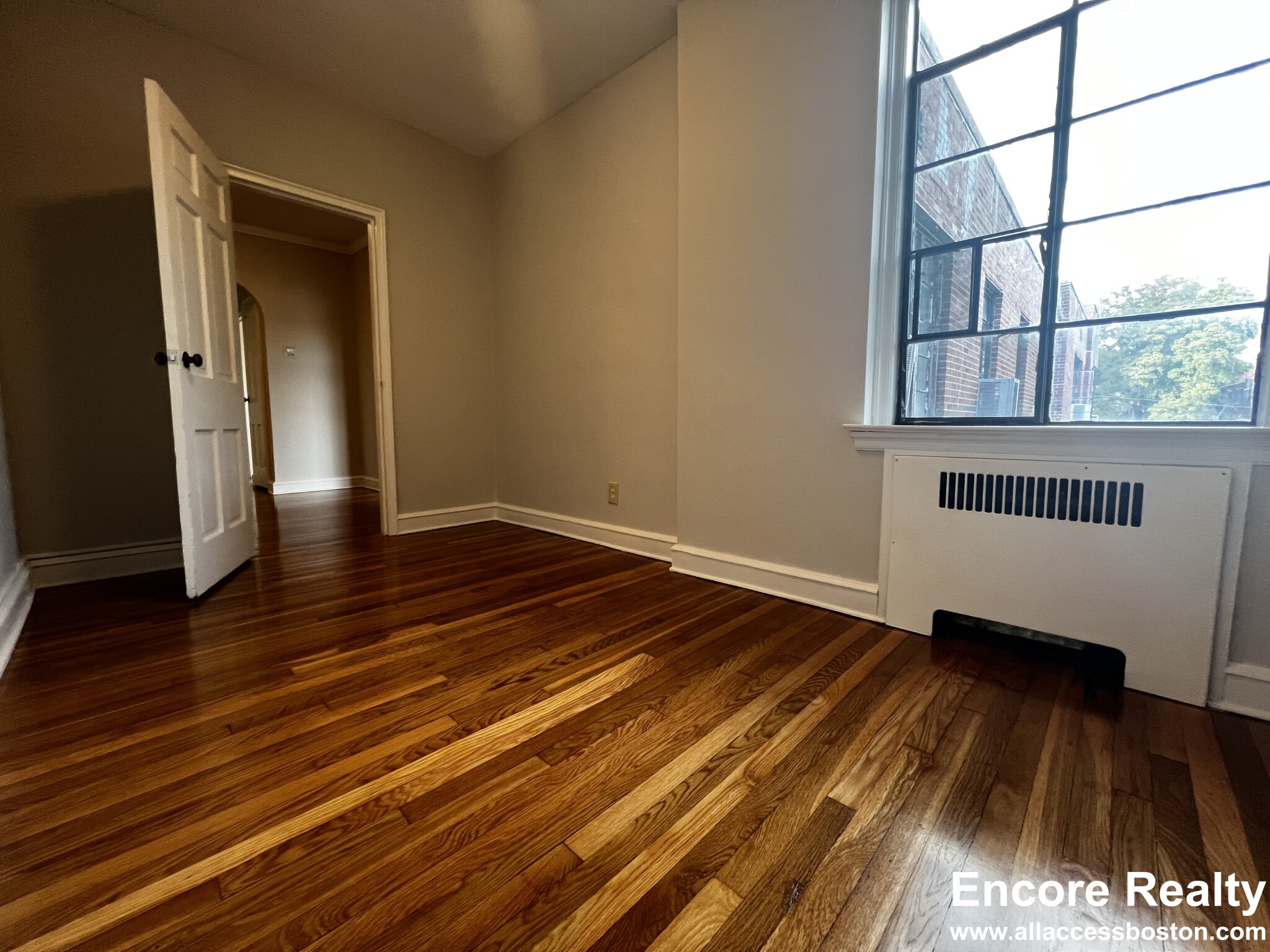 91 Longwood Ave, Coolidge Corner