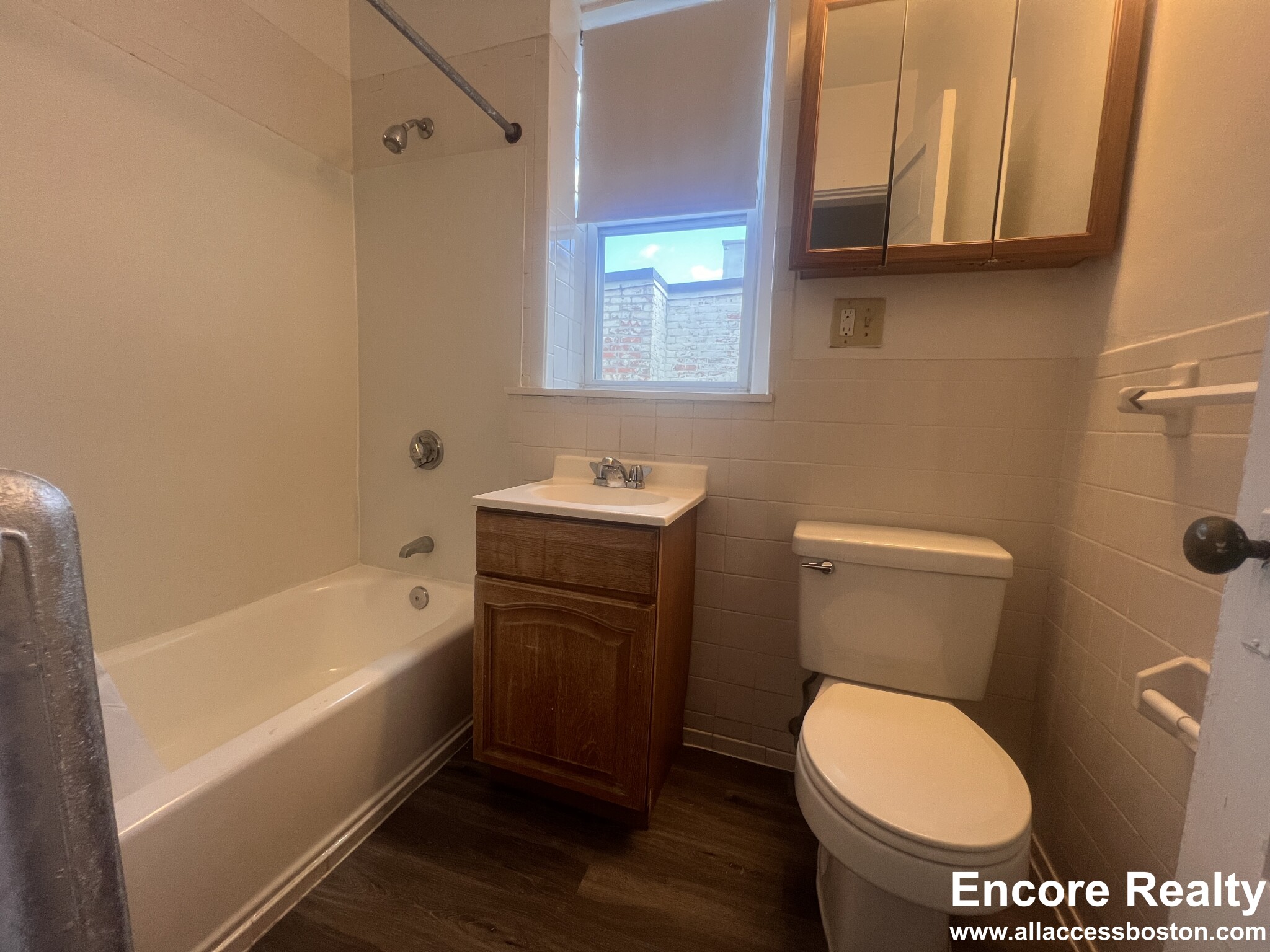 19 Mount Hood Rd, Brighton