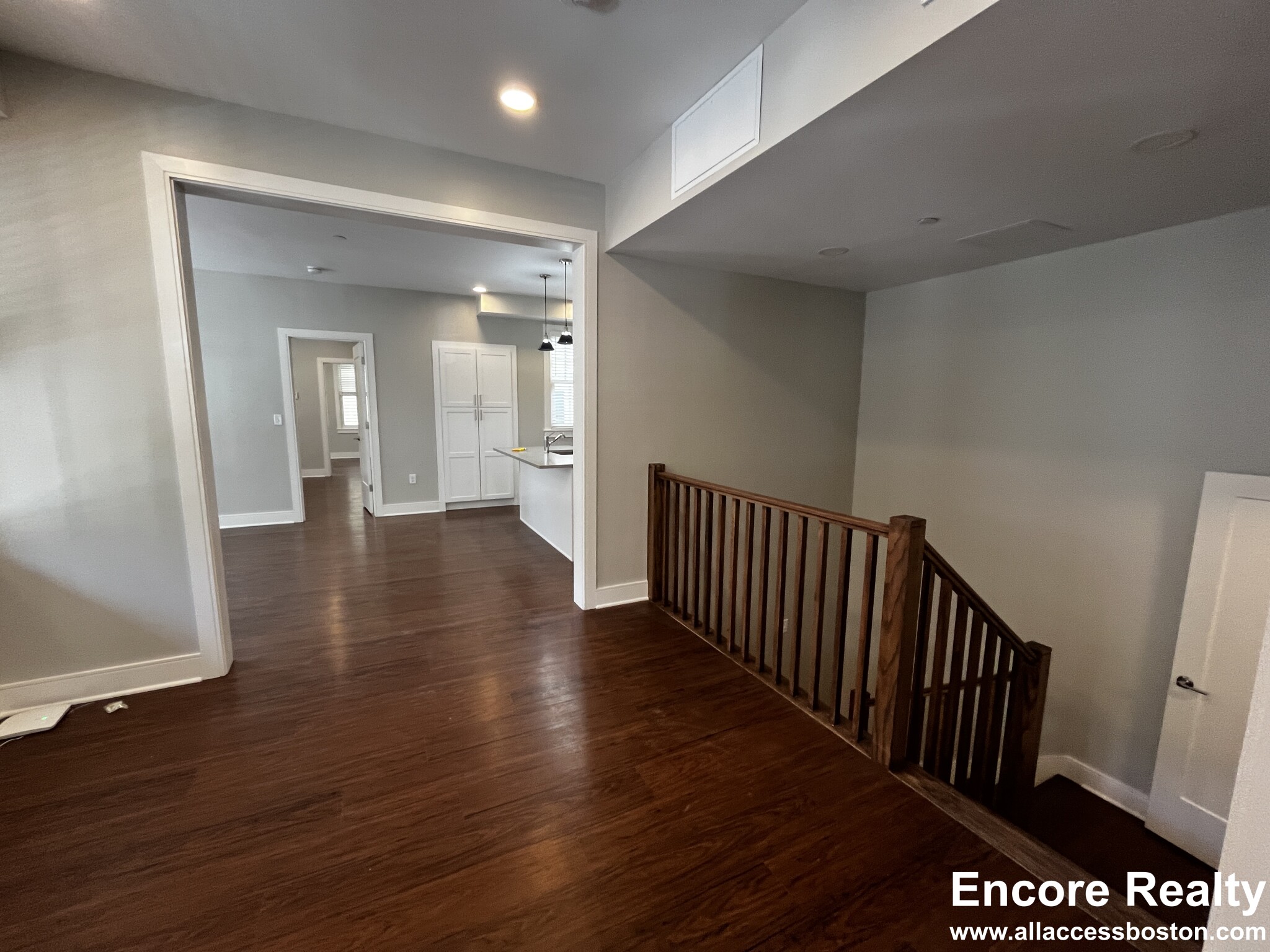 382 Harvard St, Mid-Cambridge