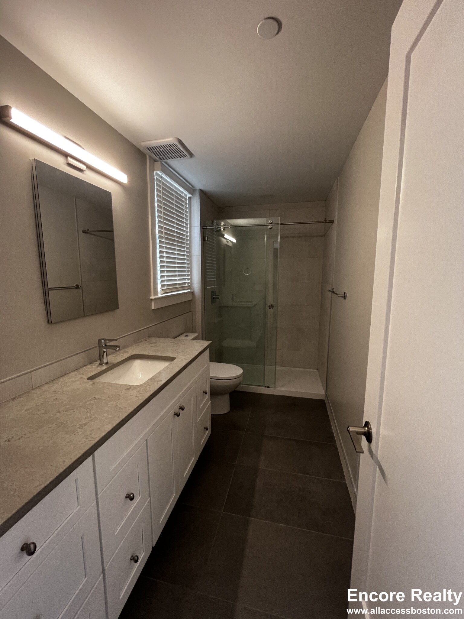 382 Harvard St, Mid-Cambridge