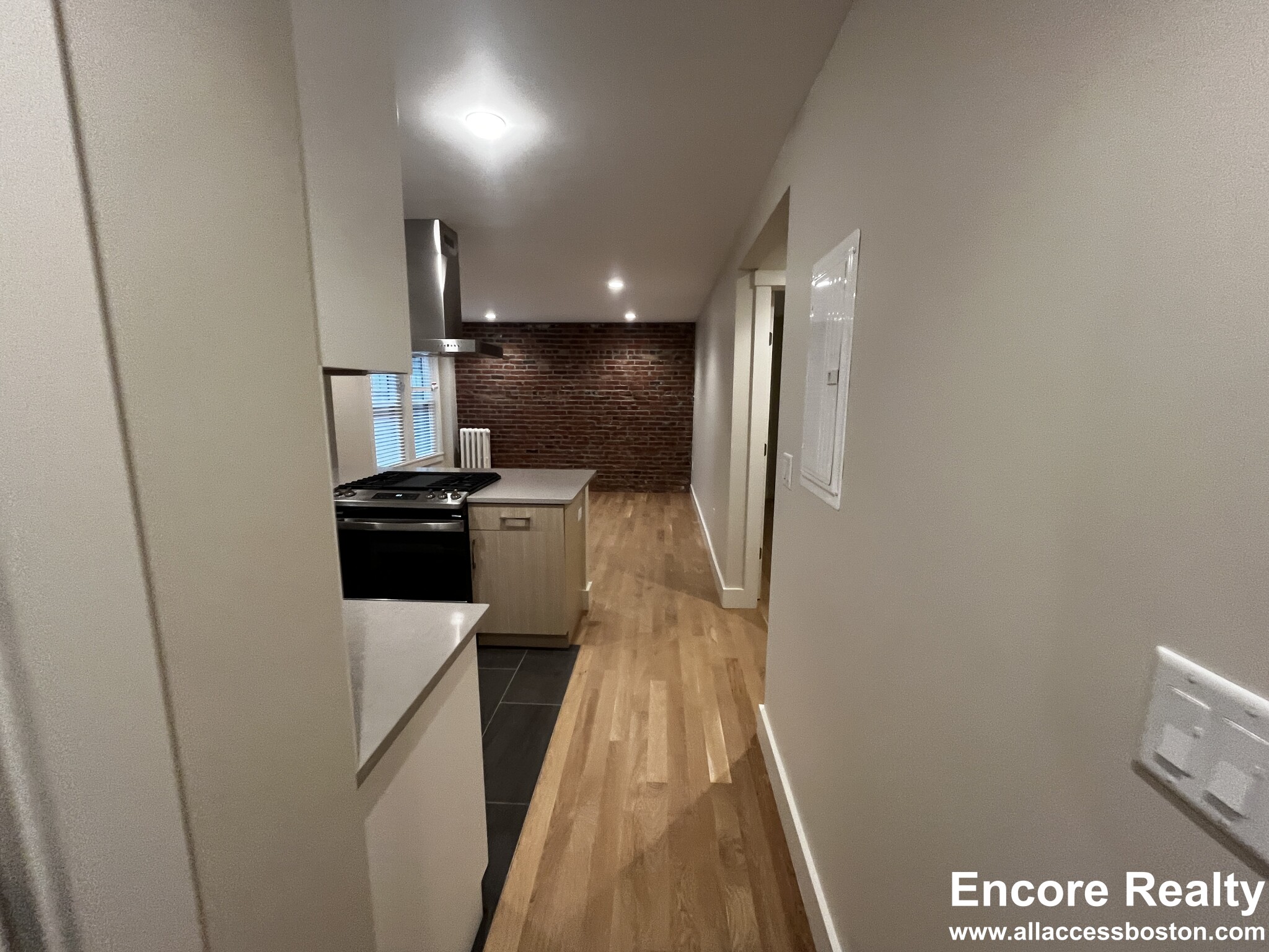 13 Story St, Harvard Square