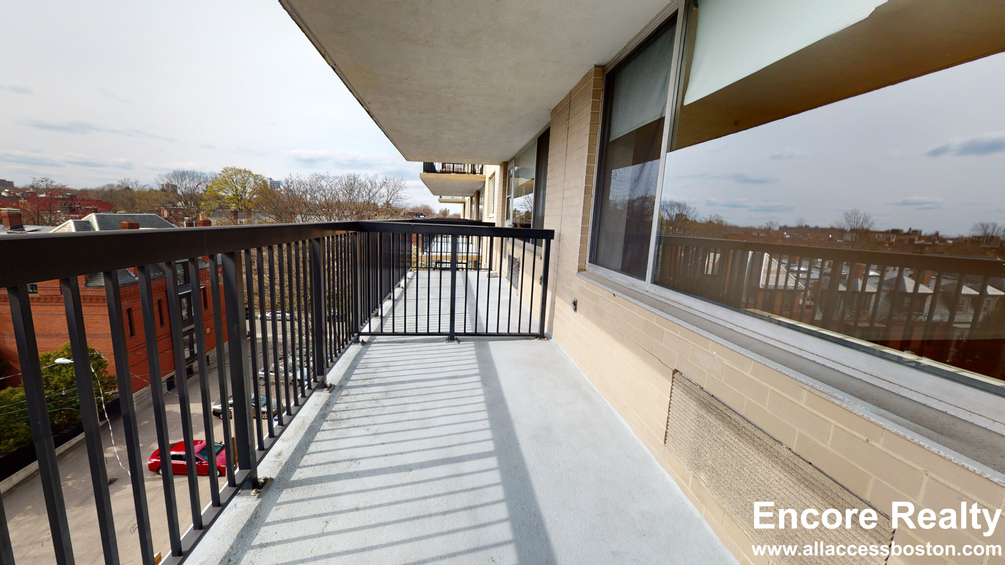 101 Monmouth St, Longwood