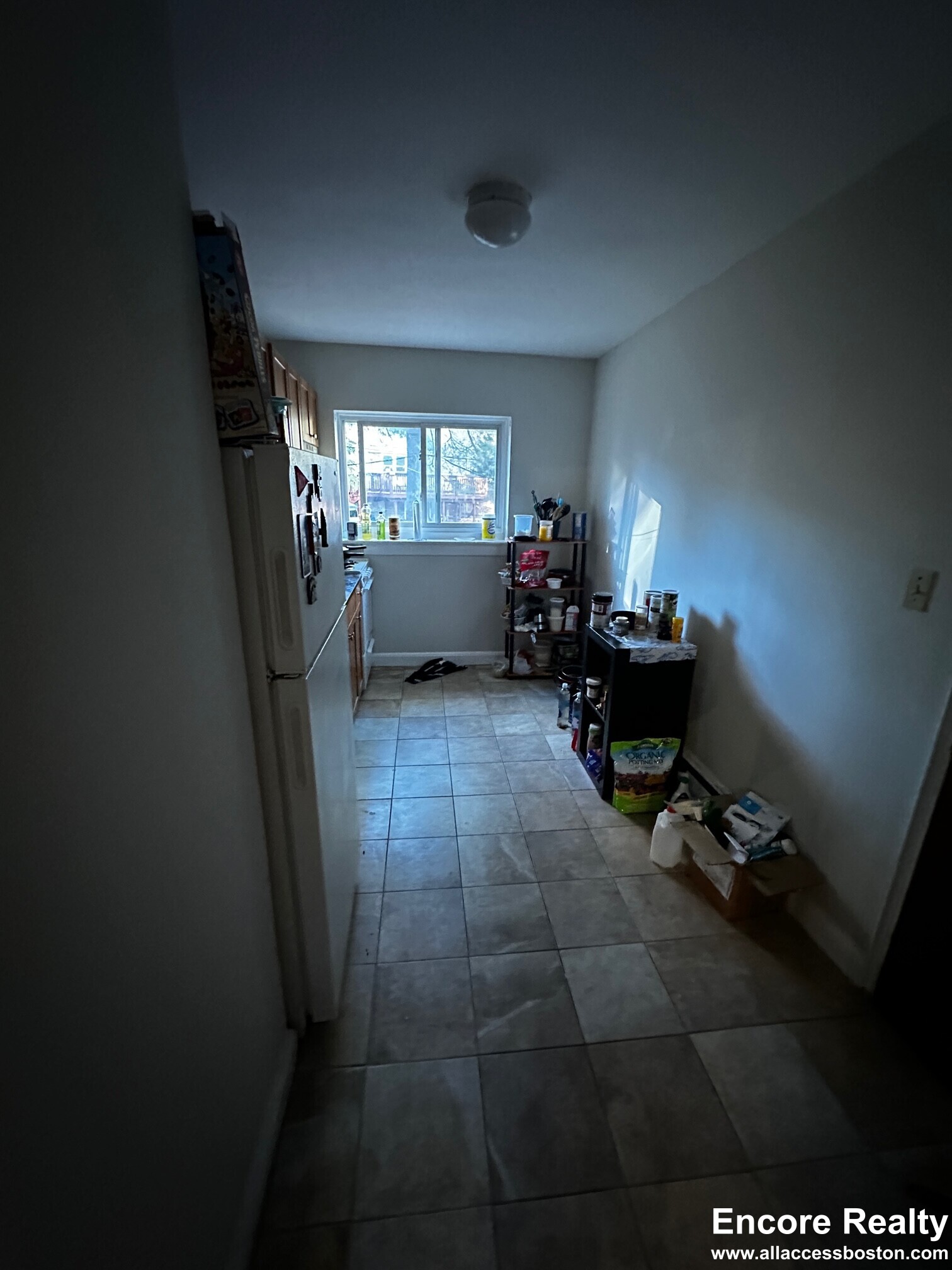 https://ygl-photos.s3.us-west-004.backblazeb2.com/6250W6718bea7d6877.jpg