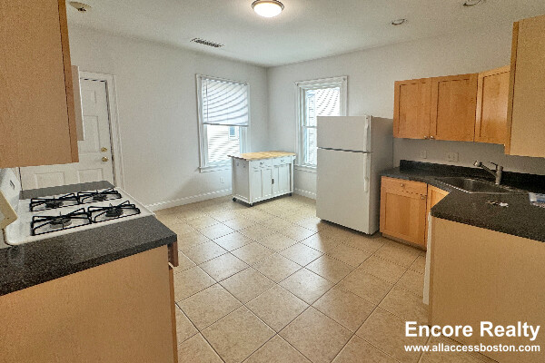 357 Prospect St, Wellington-Harrington