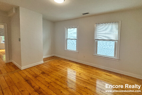 357 Prospect St, Wellington-Harrington