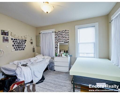 295 Foster St, Brighton