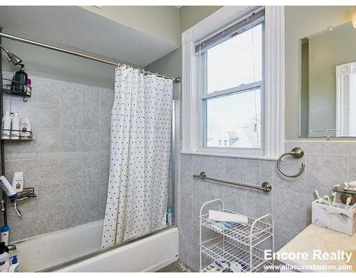 295 Foster St, Brighton