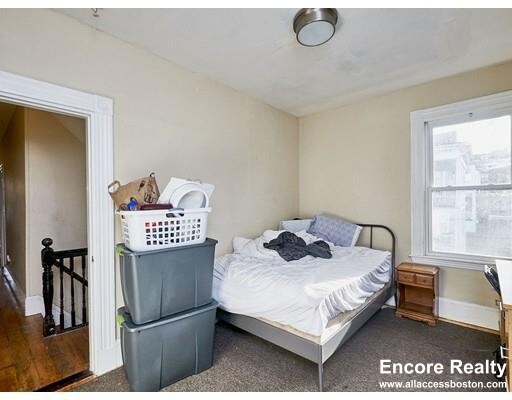 295 Foster St, Brighton