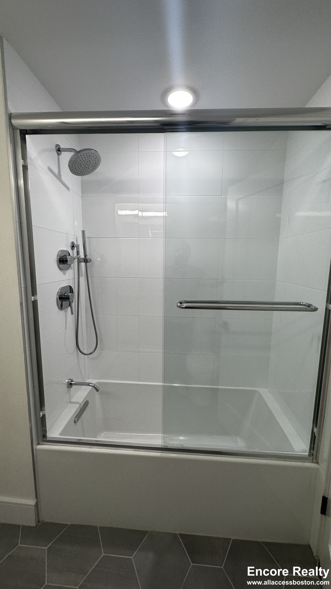 106 Warren St, Brighton