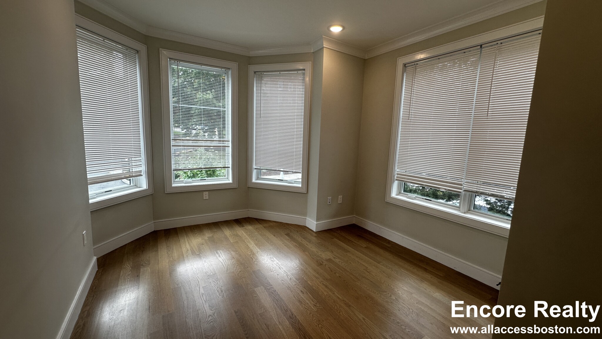 106 Warren St, Brighton