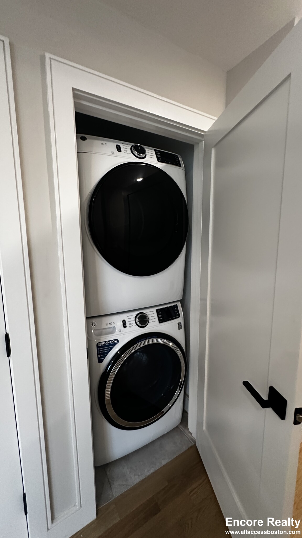 106 Warren St, Brighton