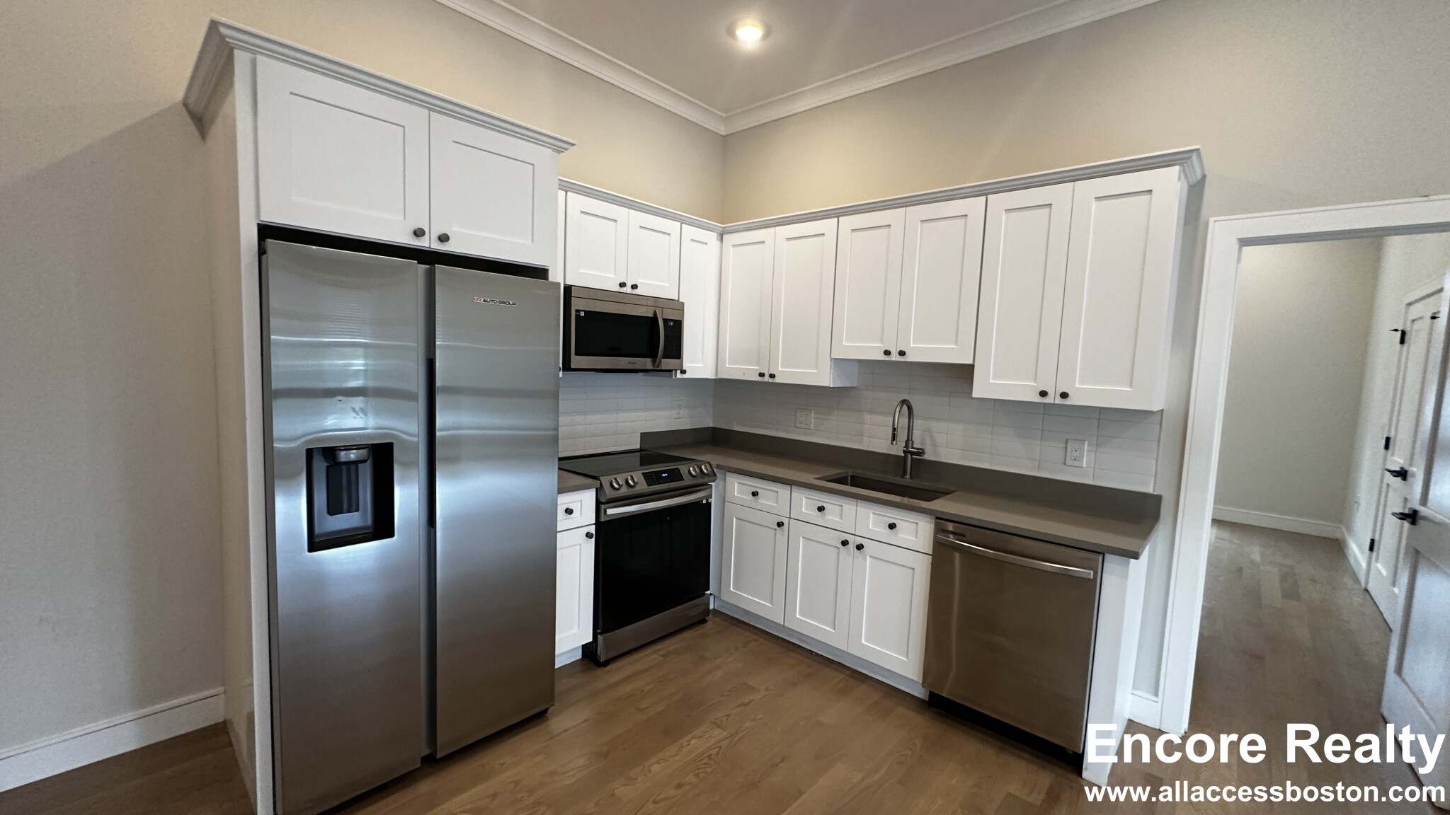 16 Highgate St, Allston