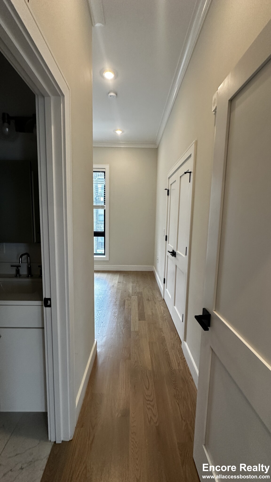 16 Highgate St, Allston