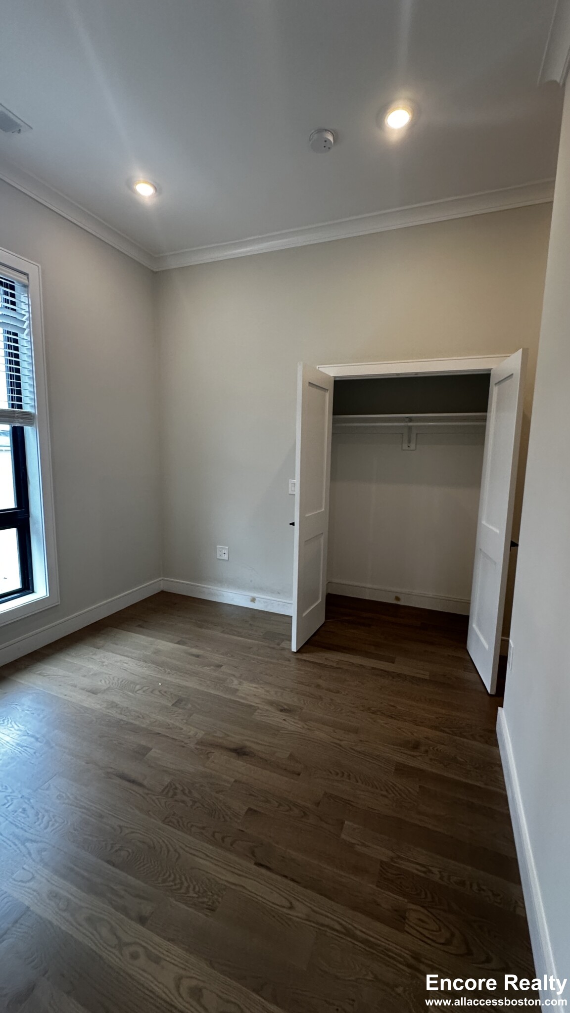 16 Highgate St, Allston