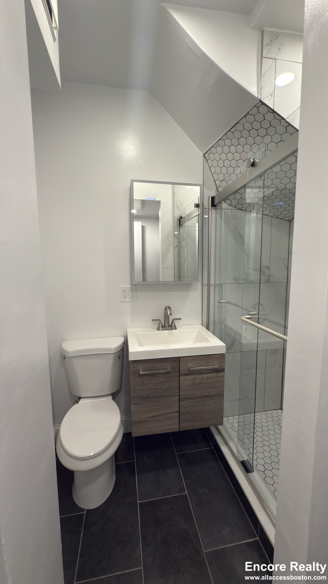 2 Joy St, Beacon Hill