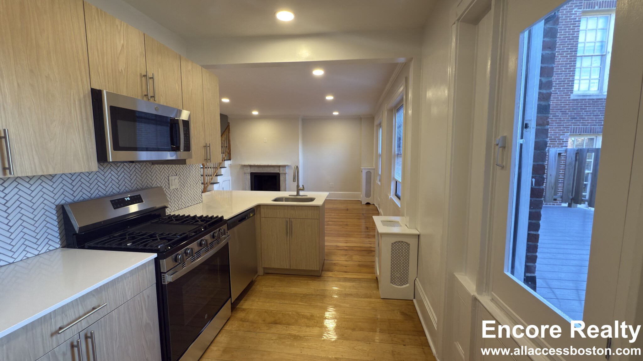 2 Joy St, Beacon Hill