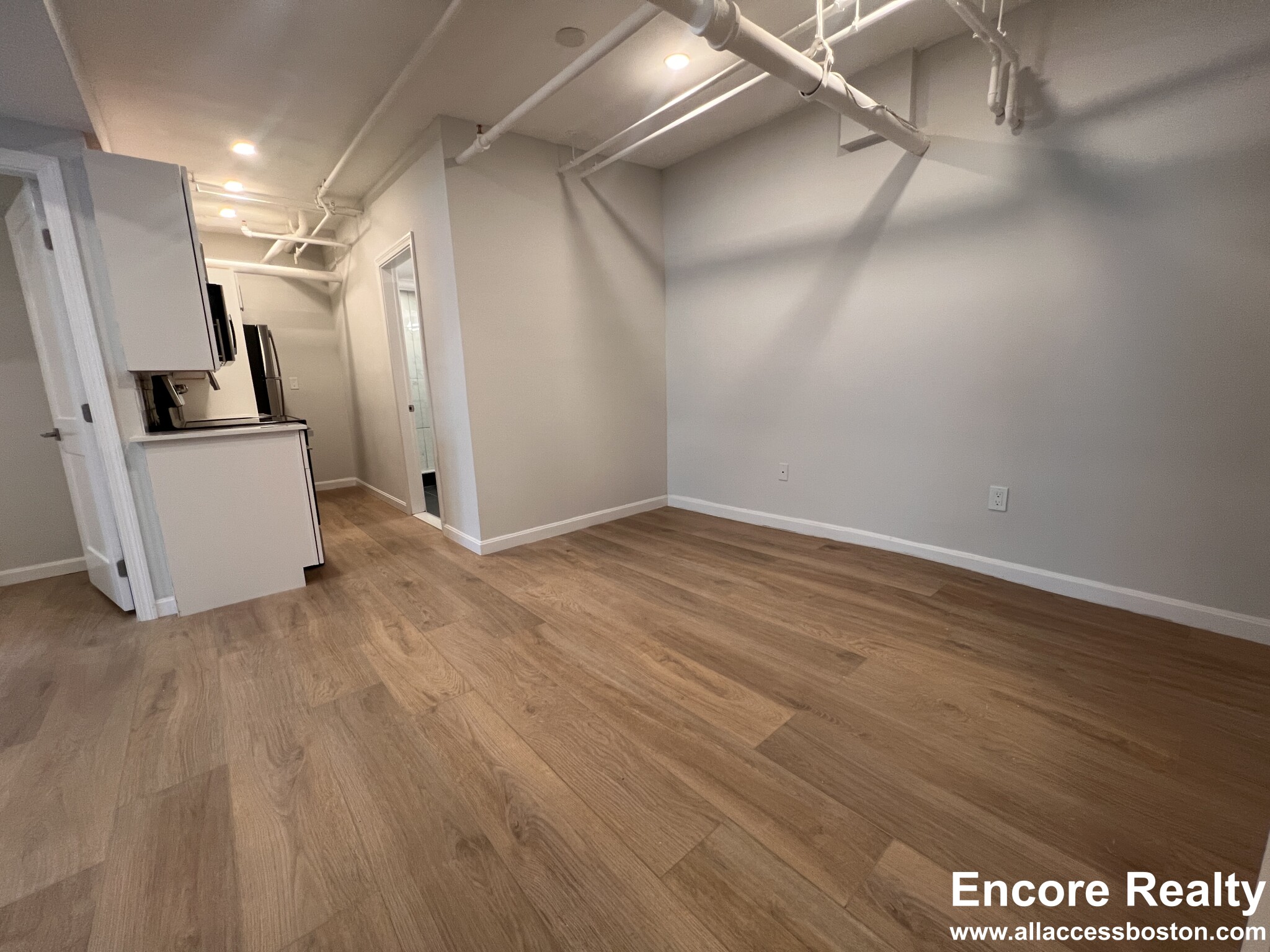 19 Peterborough St, Fenway