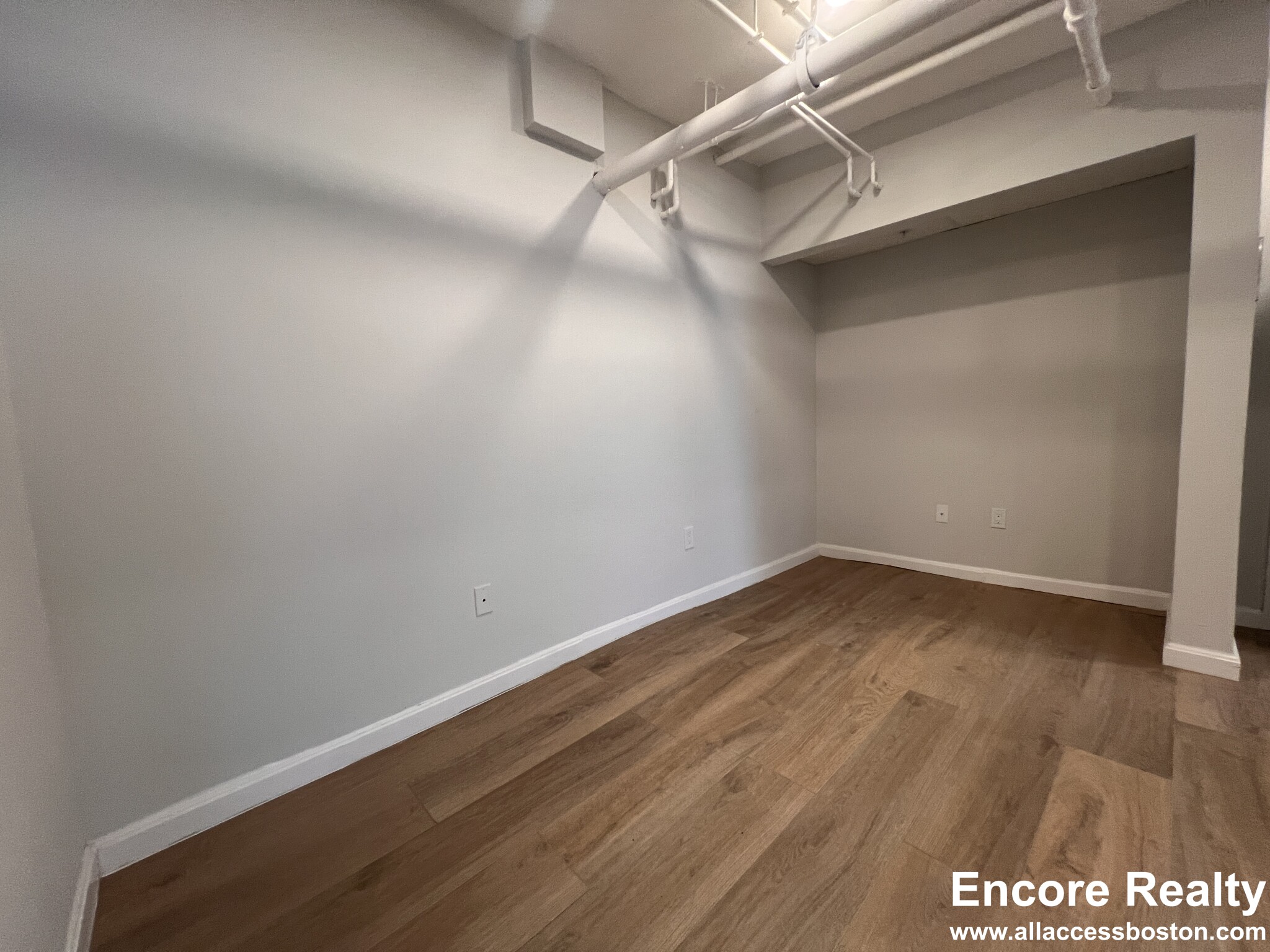 19 Peterborough St, Fenway