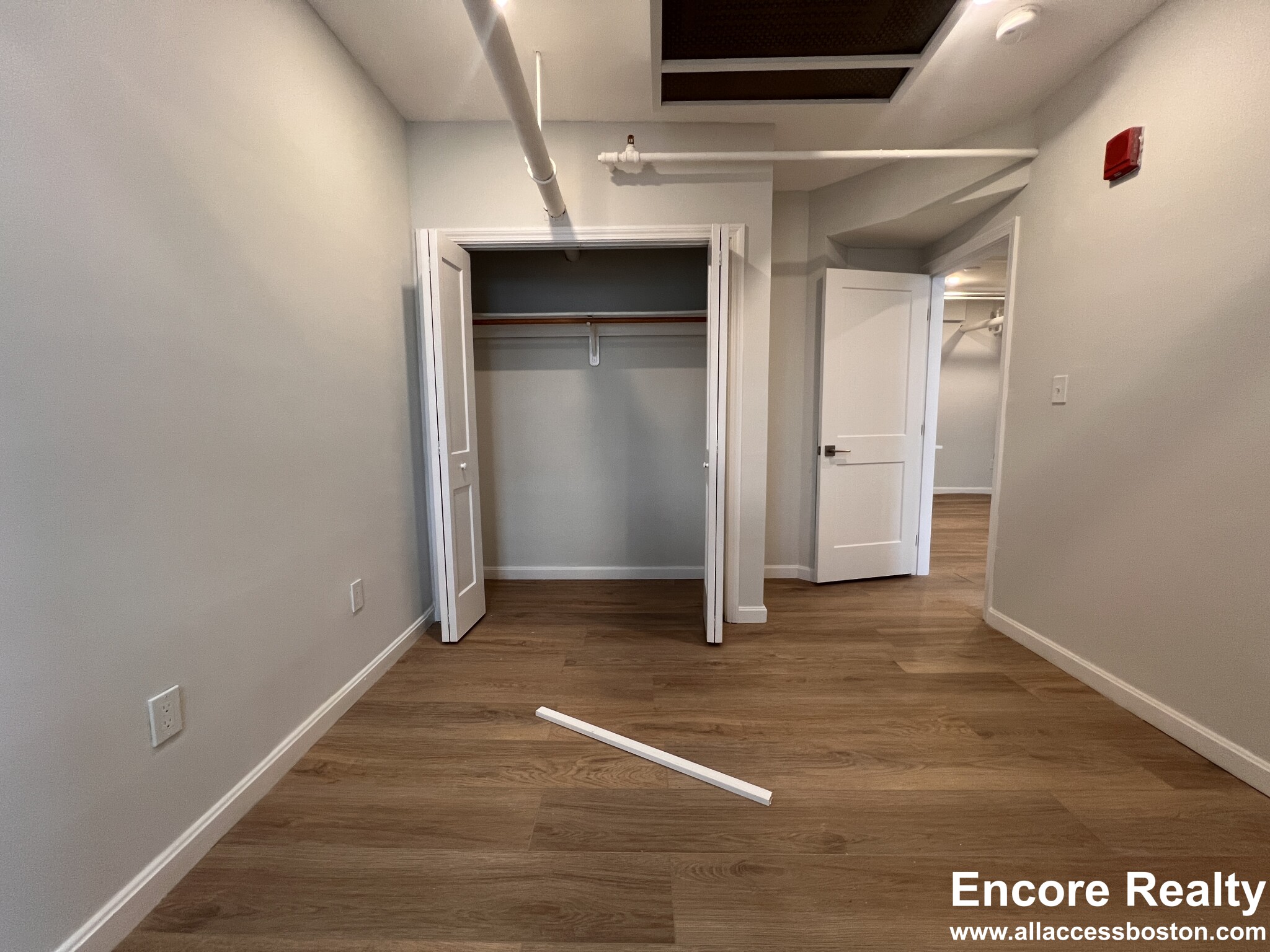 19 Peterborough St, Fenway