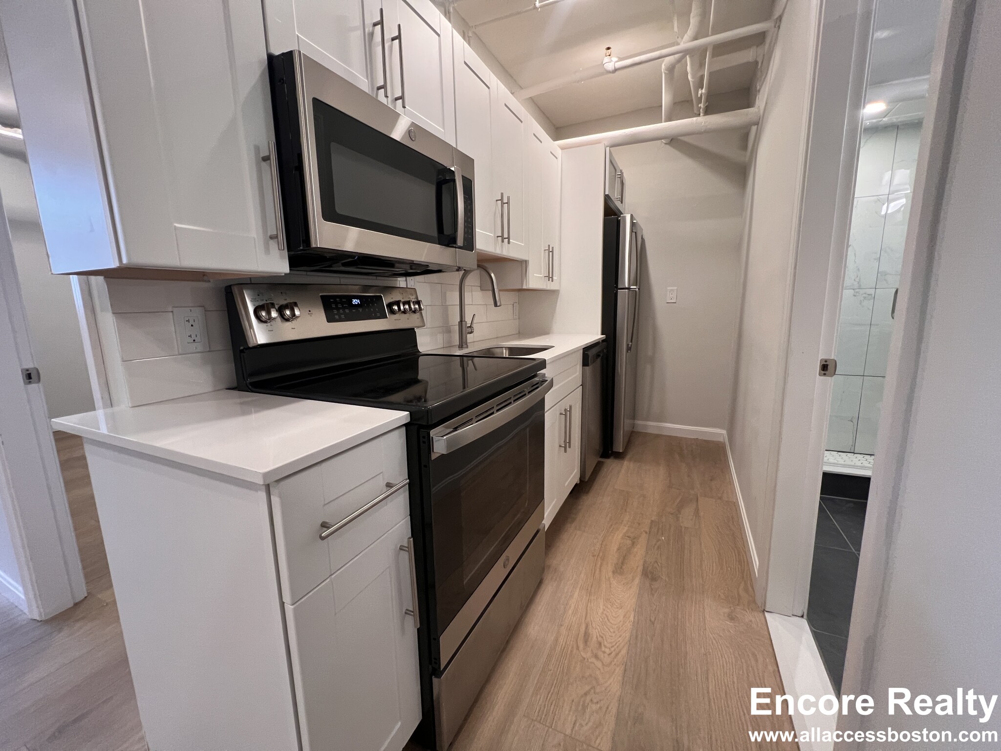 19 Peterborough St, Fenway