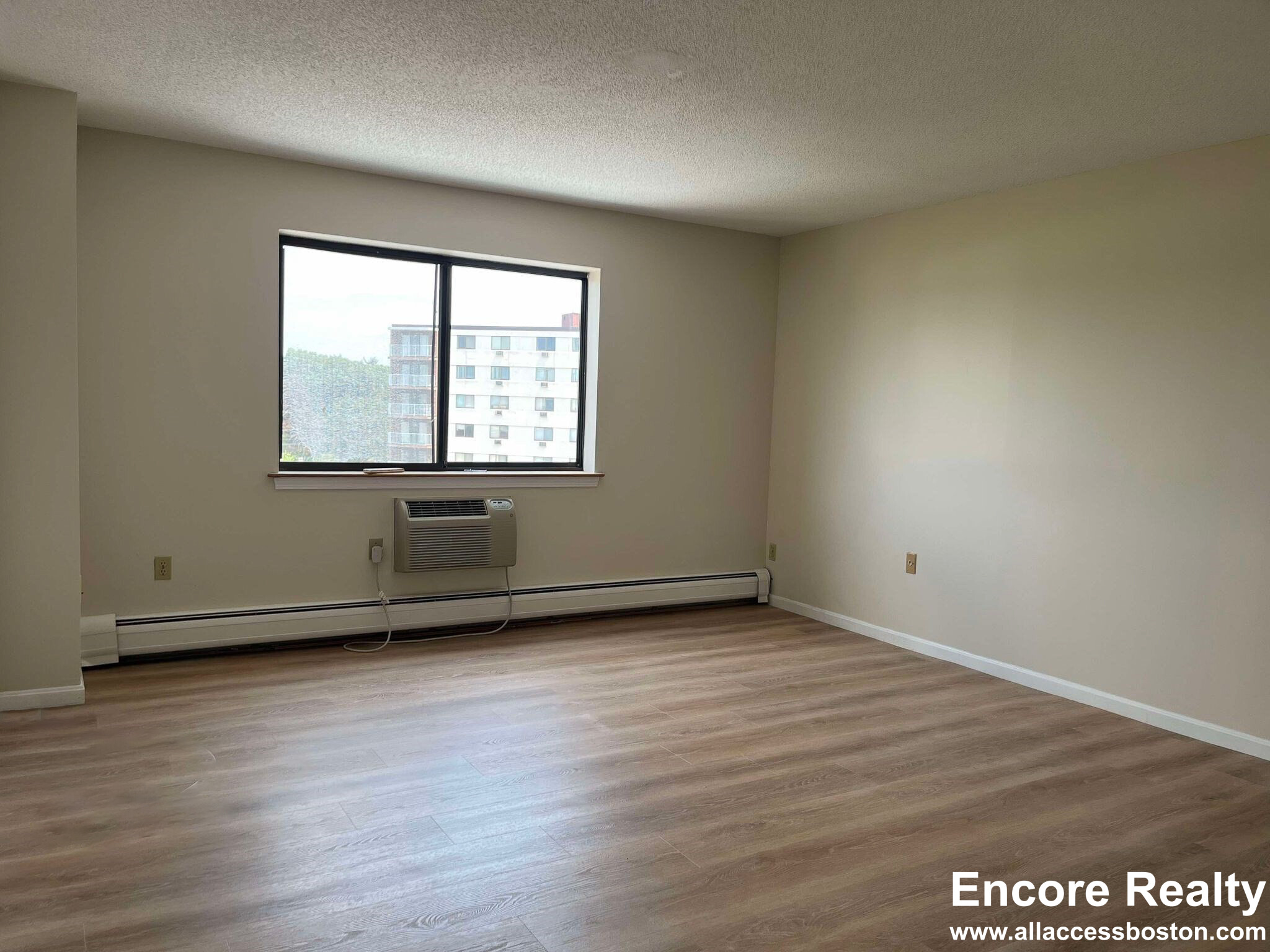 131 Coolidge Ave, Watertown