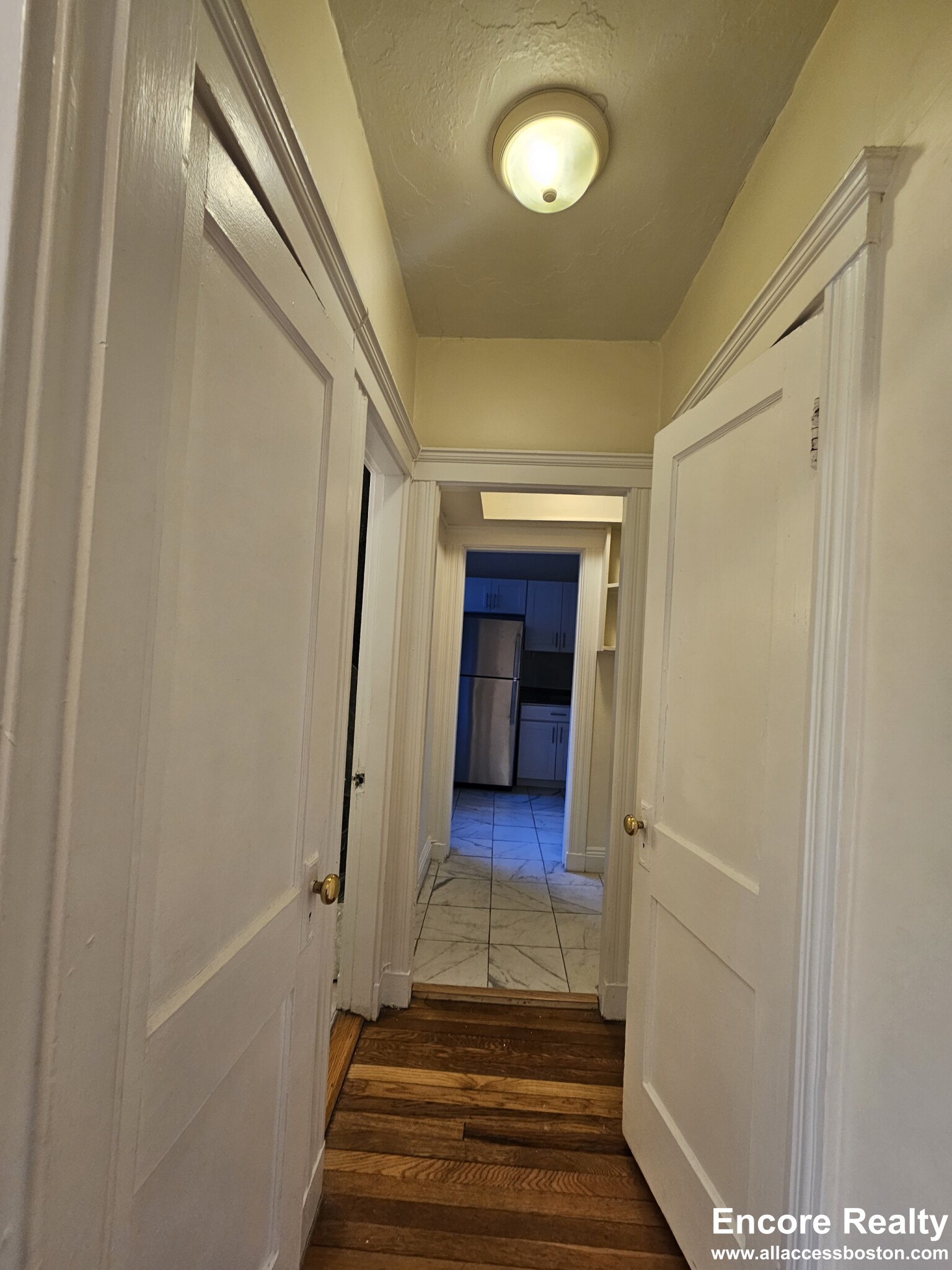 131 Washington St, Brighton