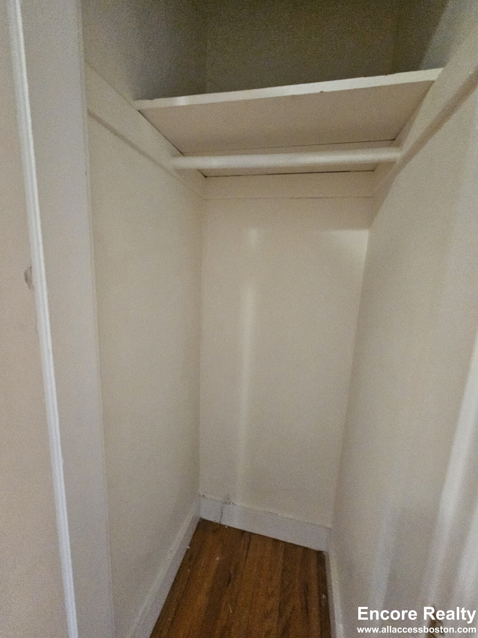 131 Washington St, Brighton