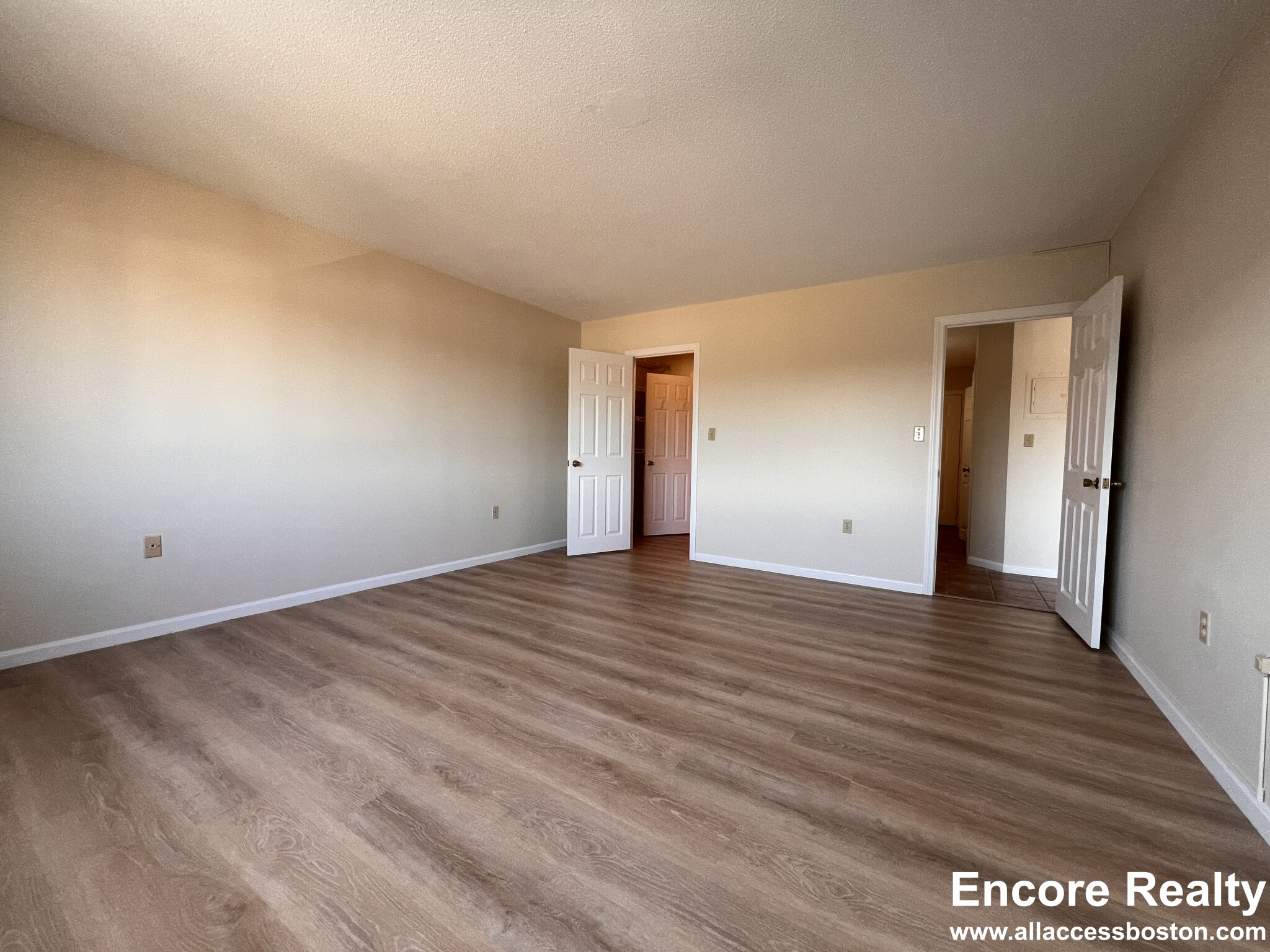 131 Coolidge Ave, Watertown