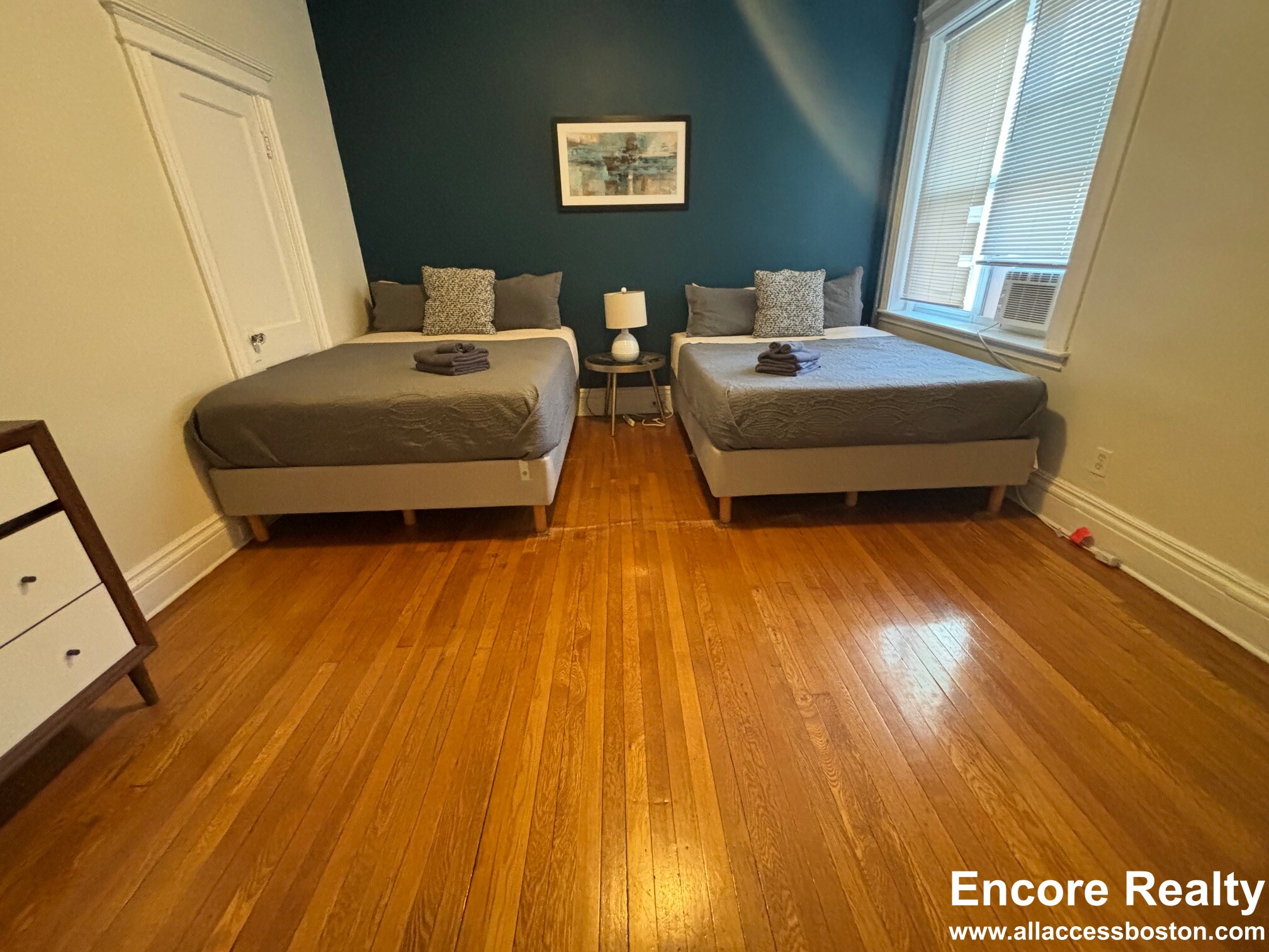 22 Euston St., Unit 4 , Brookline, MA 02446