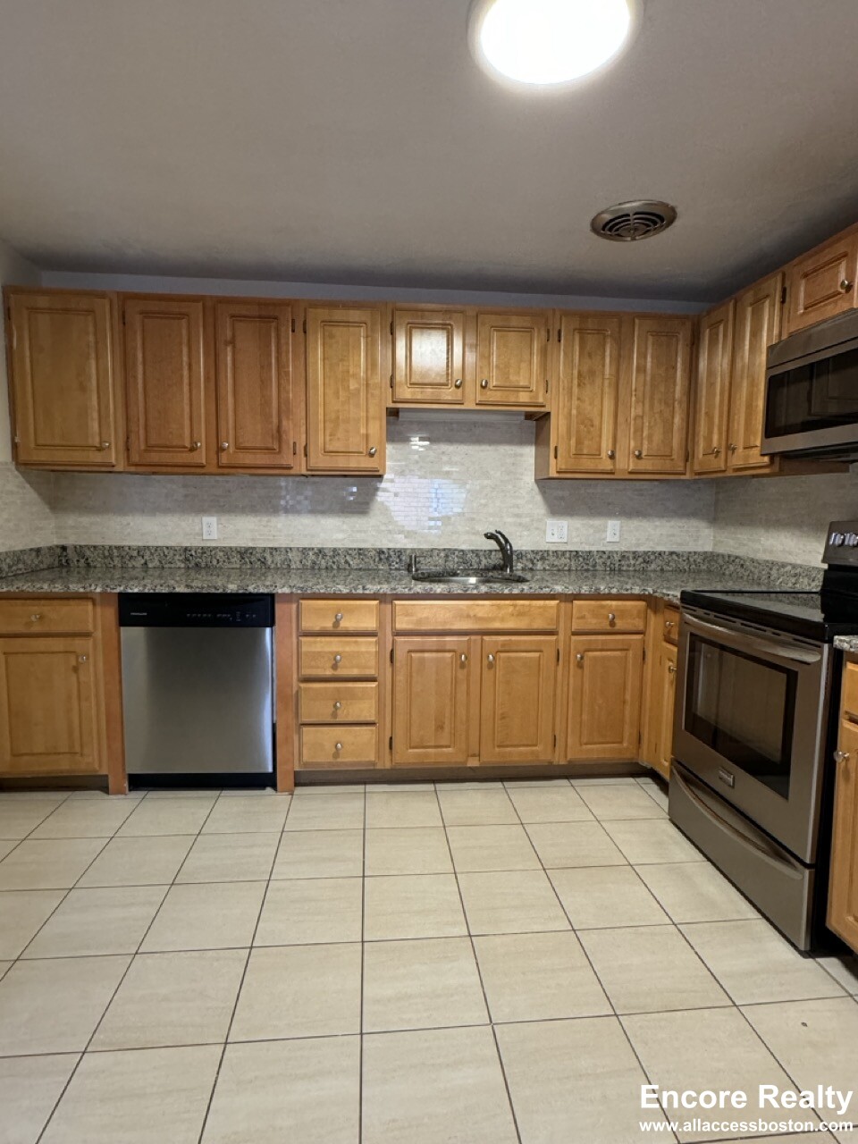 230 Babcock St, North Brookline