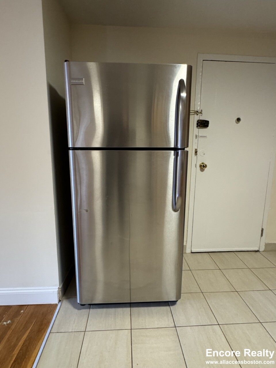 230 Babcock St, North Brookline