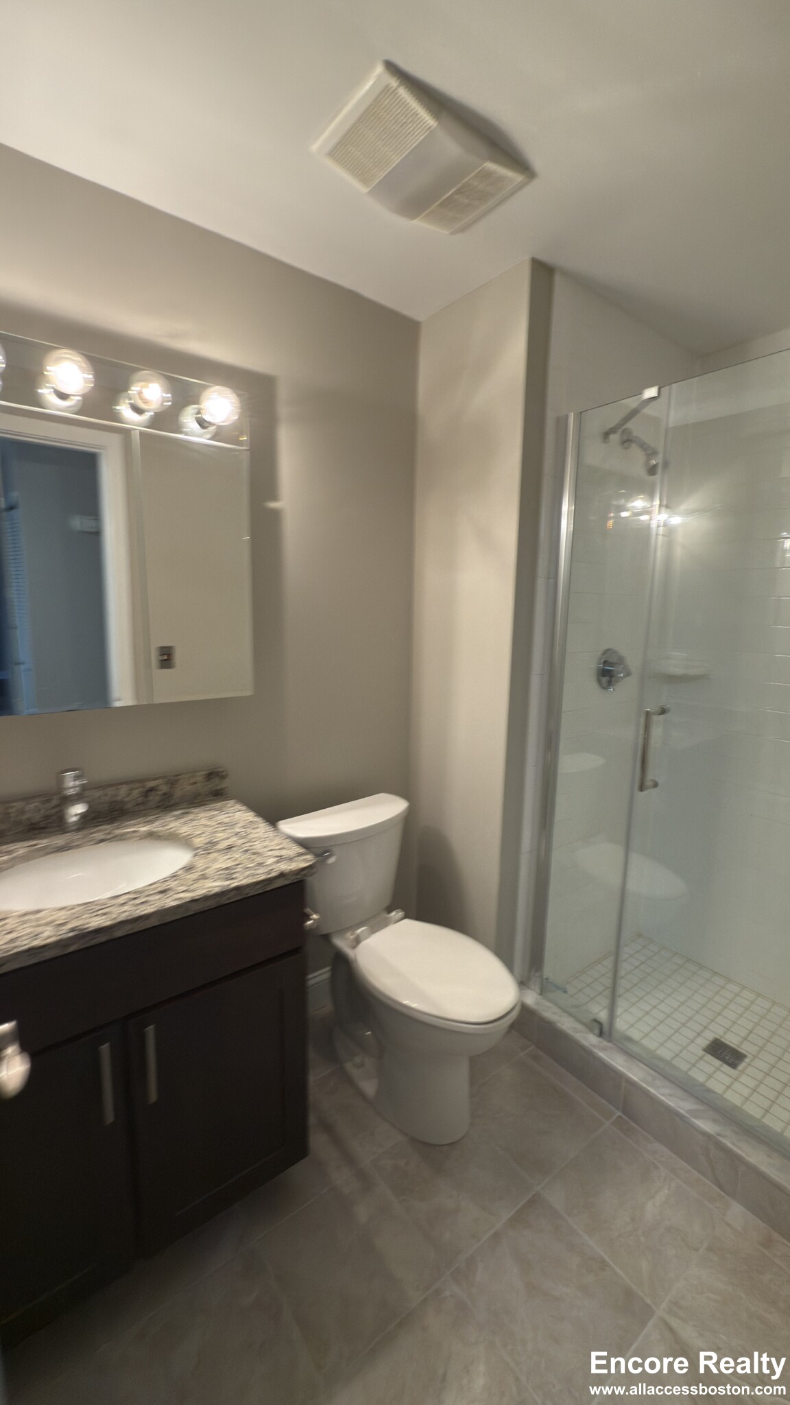 1111 Beacon St, Longwood