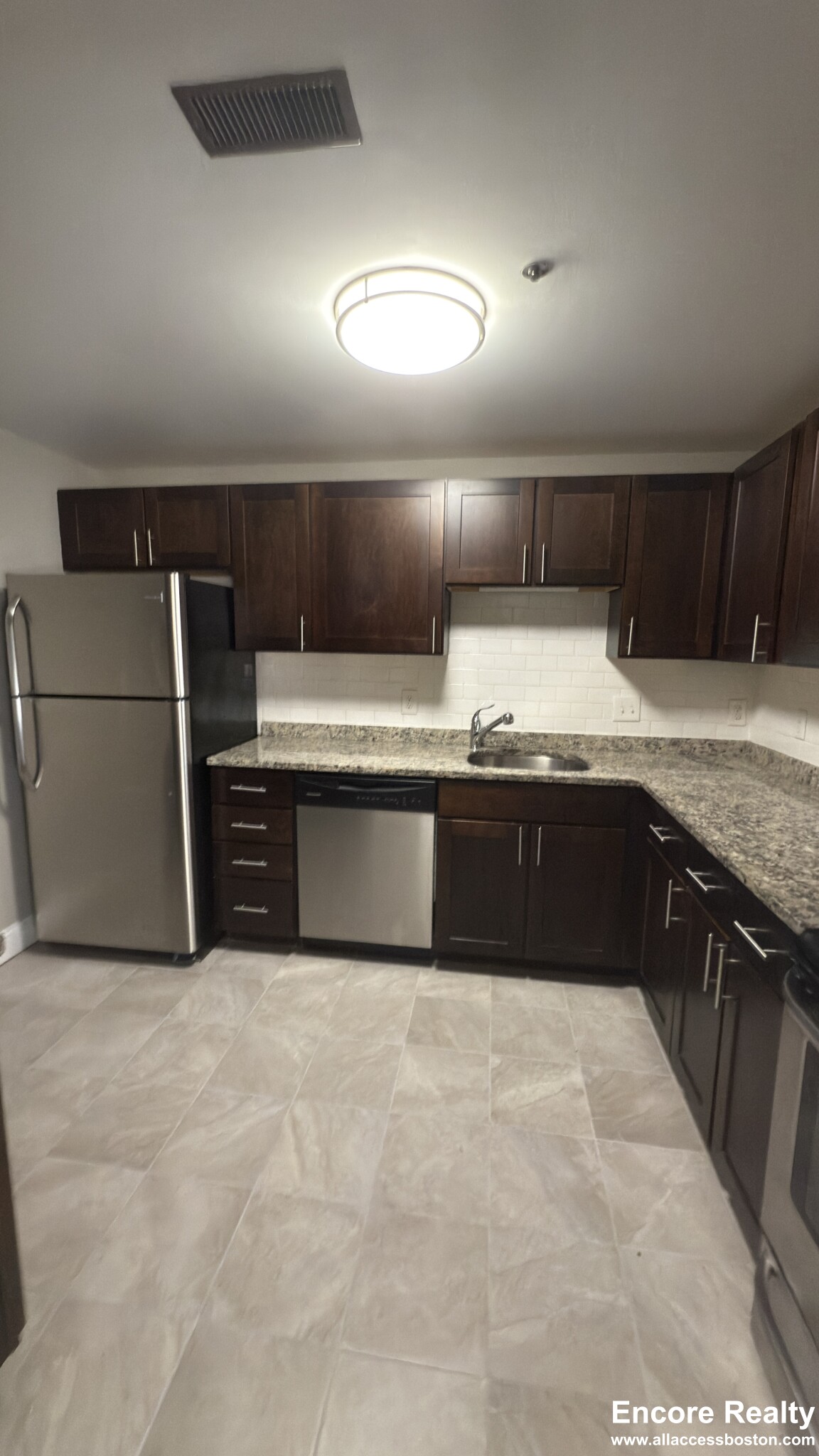 1111 Beacon St, Longwood