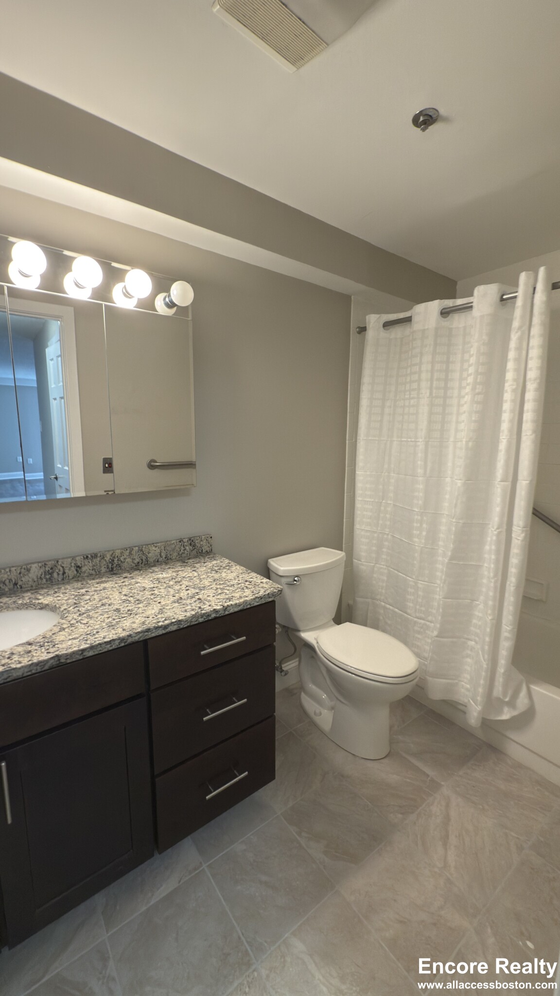 1111 Beacon St, Longwood