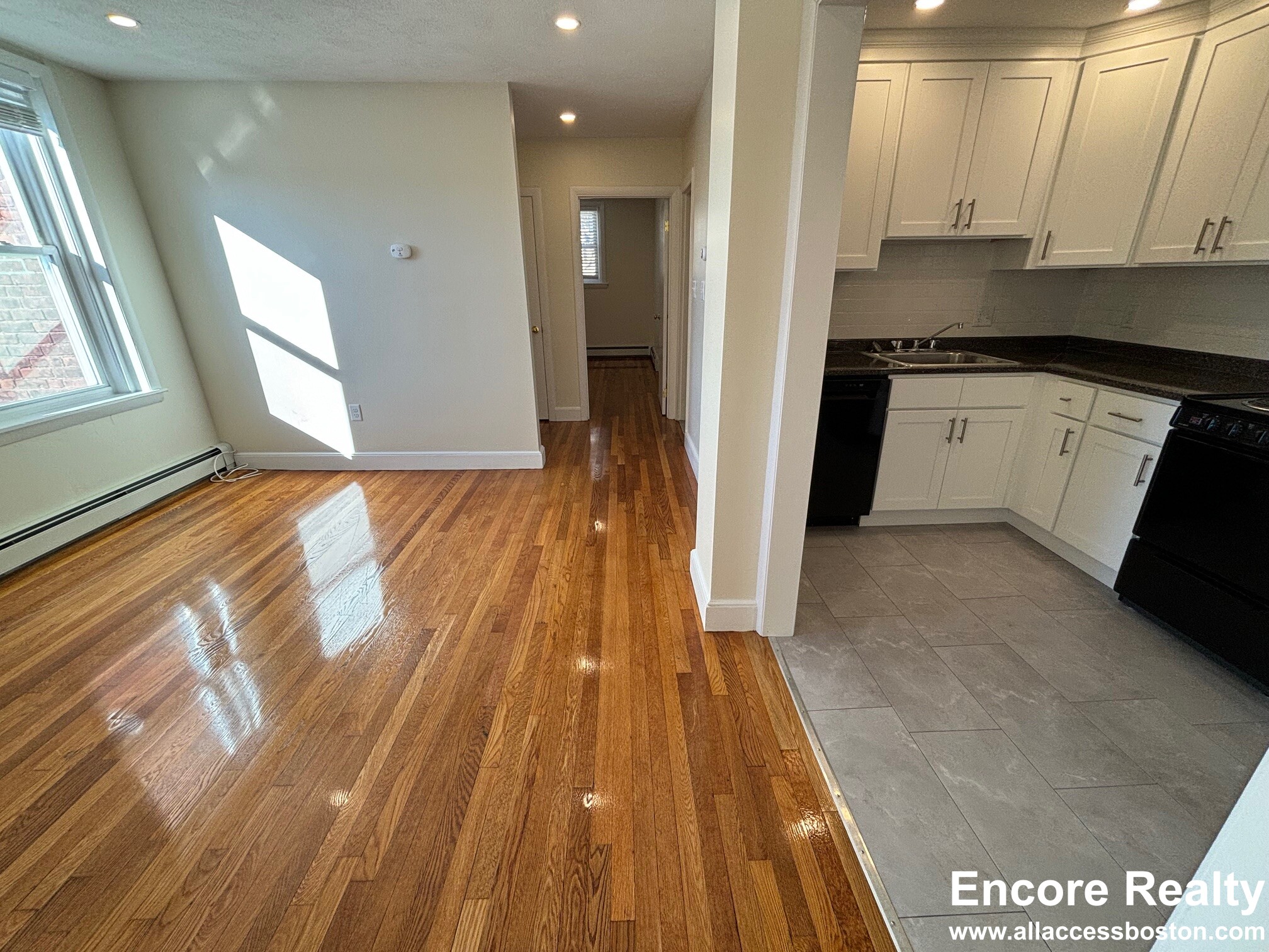 312 Tappan St, Aspinwall Hill