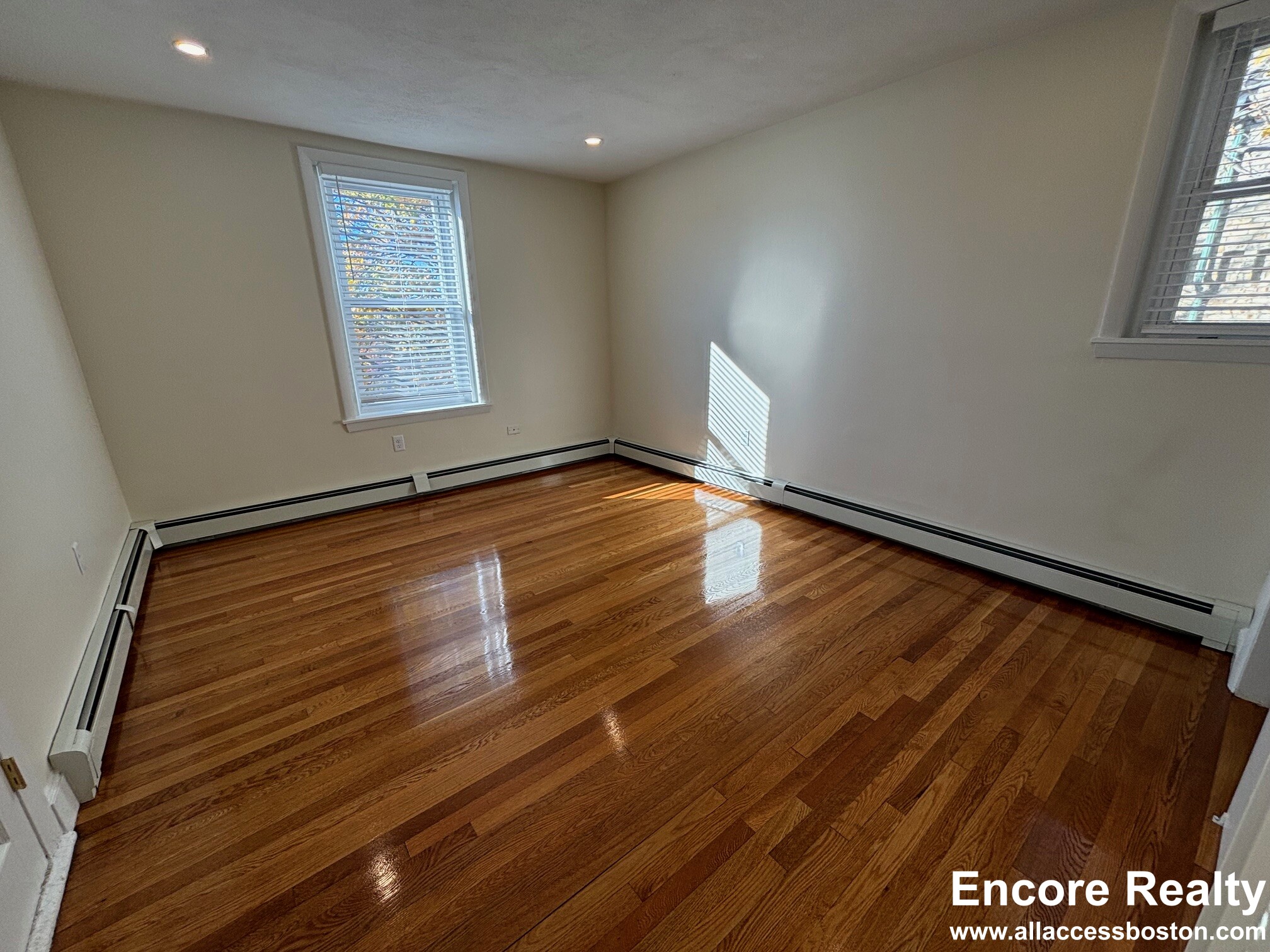 312 Tappan St, Aspinwall Hill