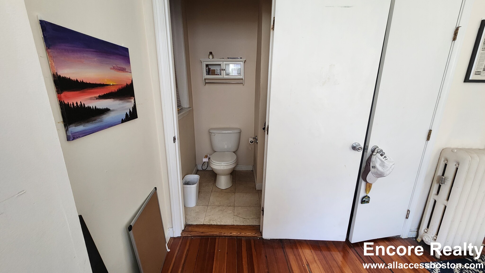 19 Aberdeen St, Fenway